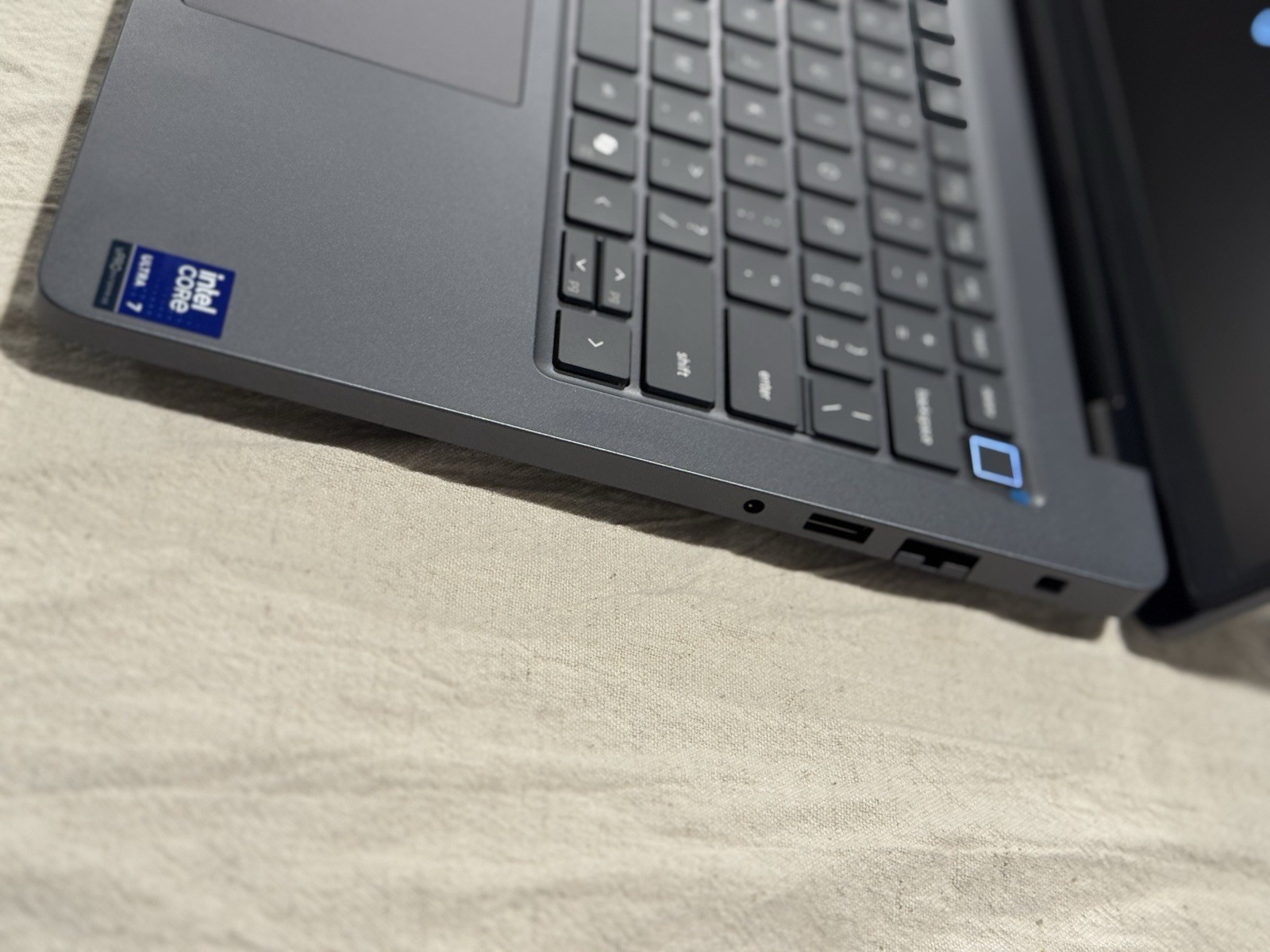 Dell Pro Max 14 MC14250 – Intel Core Ultra 7 265H, 32GB RAM, 2TB SSD RTX PRO 500