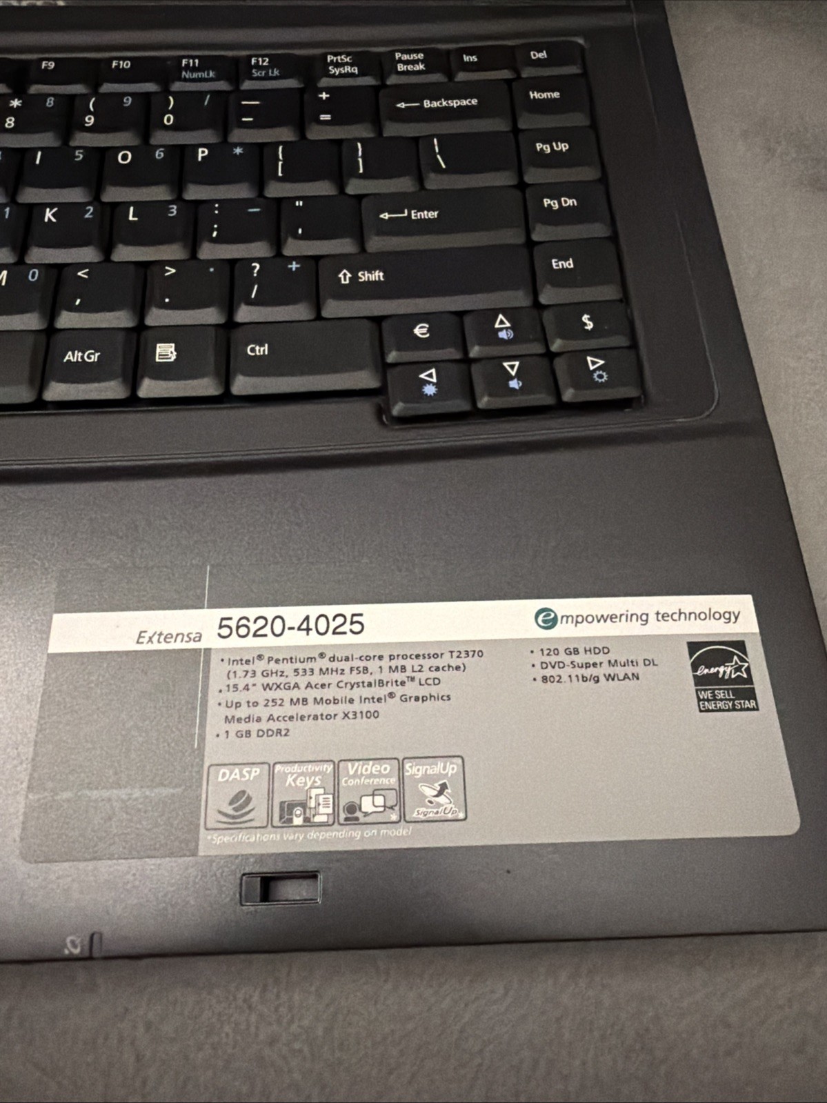 Acer Extensa 5620-4025 Intel Pentium T2370 1.73GHz 120 GB HDD NO CHARGER 4 parts