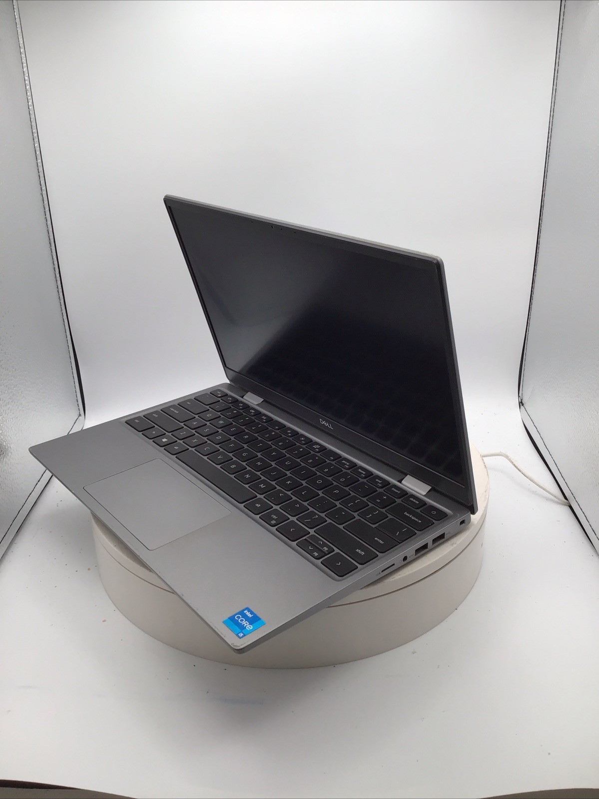 Dell Latitude 3320 13.3″ Laptop i5-1135G7 8GB RAM 256GB SSD Win11Pro Used READ