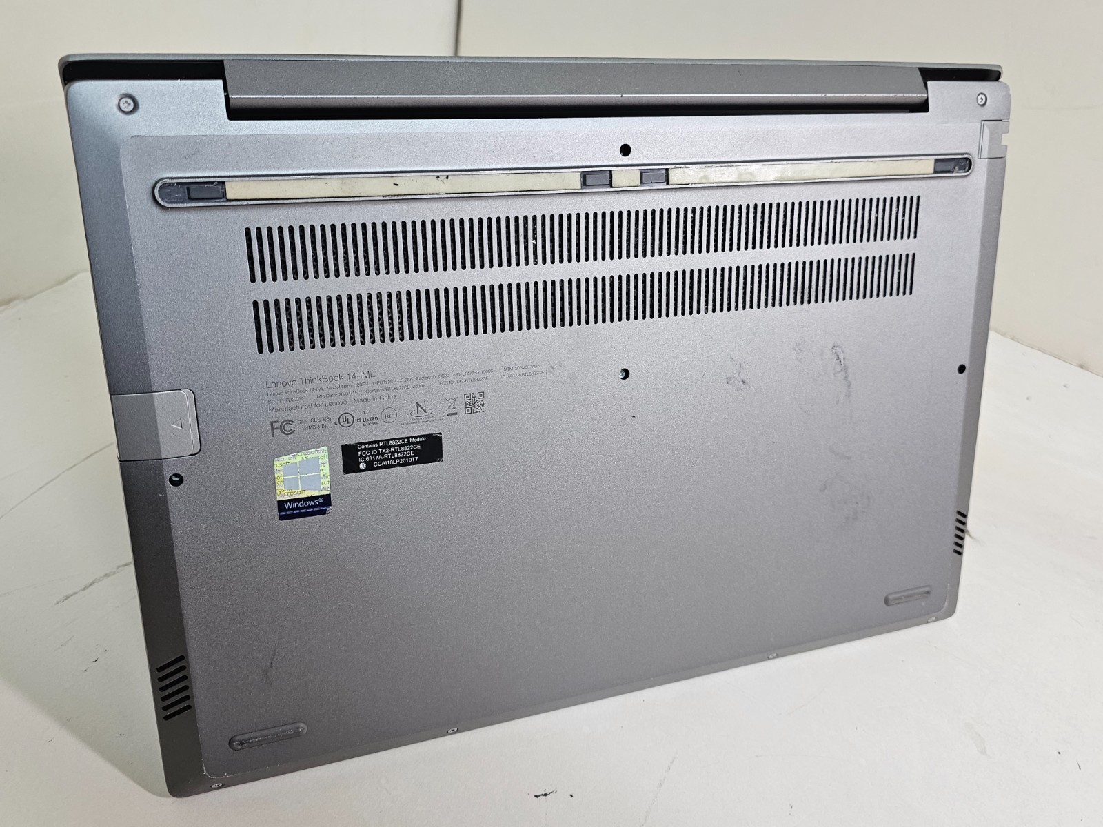 Lenovo ThinkBook 14-IML Laptop – 1.8 GHz i7-10510U 8GB 256GB Webcam 14″ 20RV S1