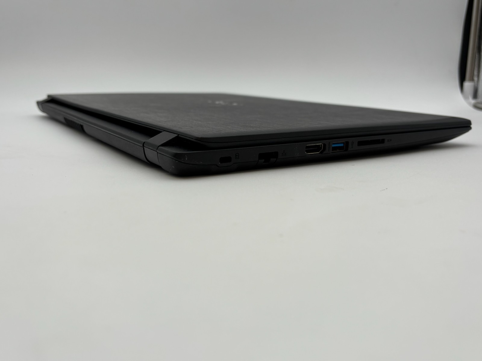 Acer Aspire A315-31 15.6″ 512 GB SSD 4 GB RAM Celeron CPU N3350 Windows 10 Home