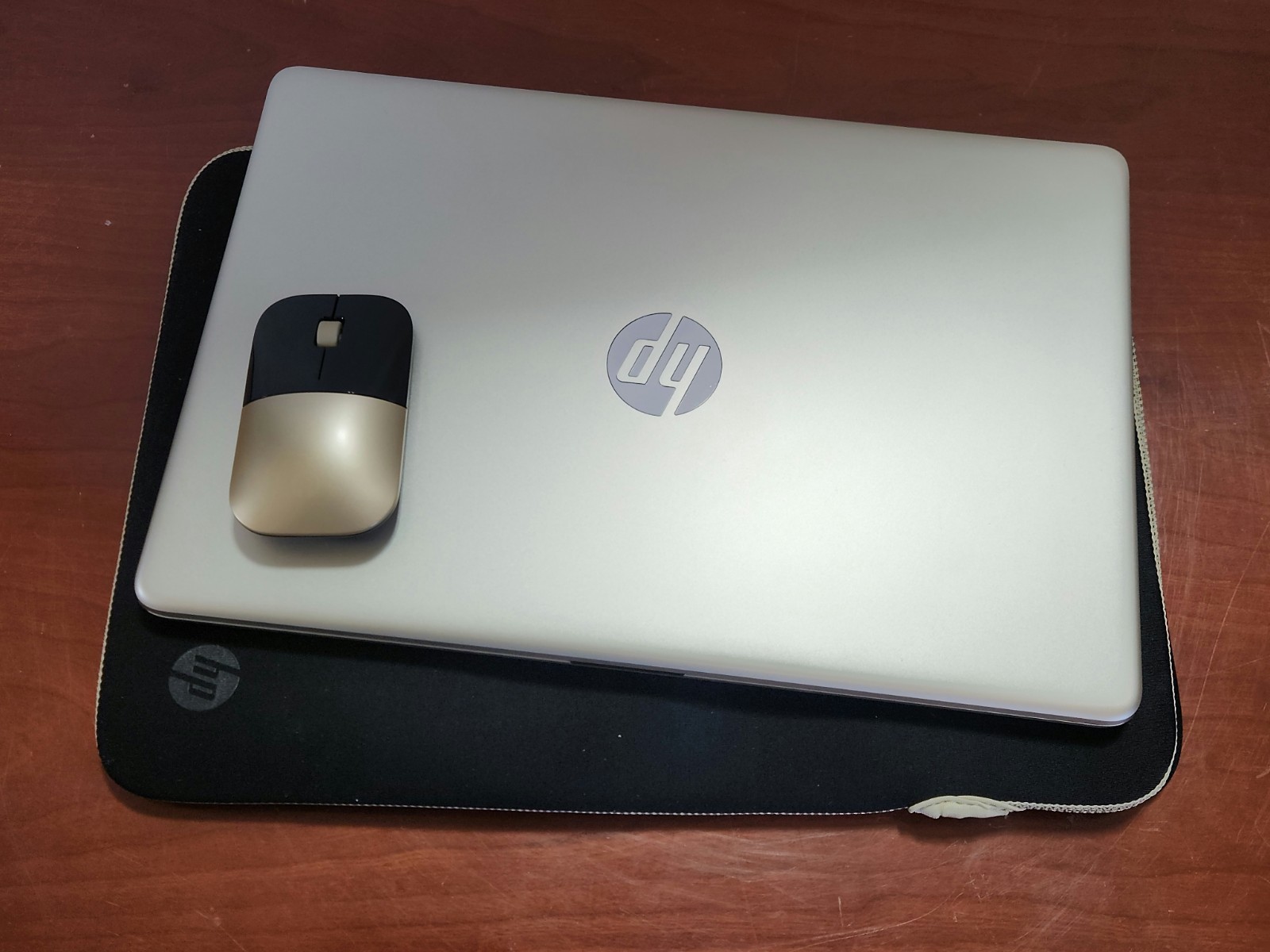 HP 15.6 Athlon N3050 4/128GB Windows 11 home 15-ef1072wm