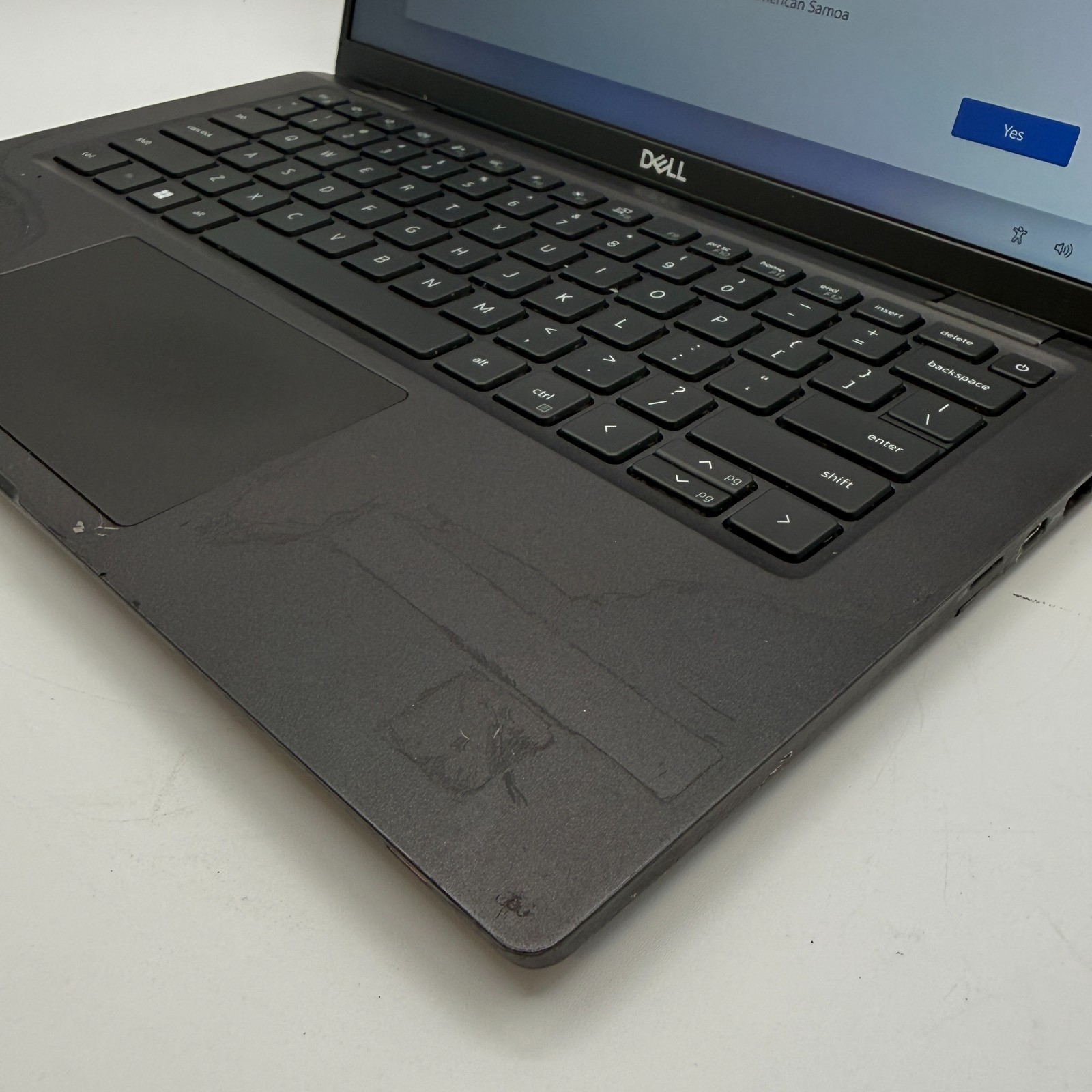 Dell Latitude 7420 i7-1185G7 16GB RAM 256GB SSD 14″ FHD Win 11 Pro Laptop Fair