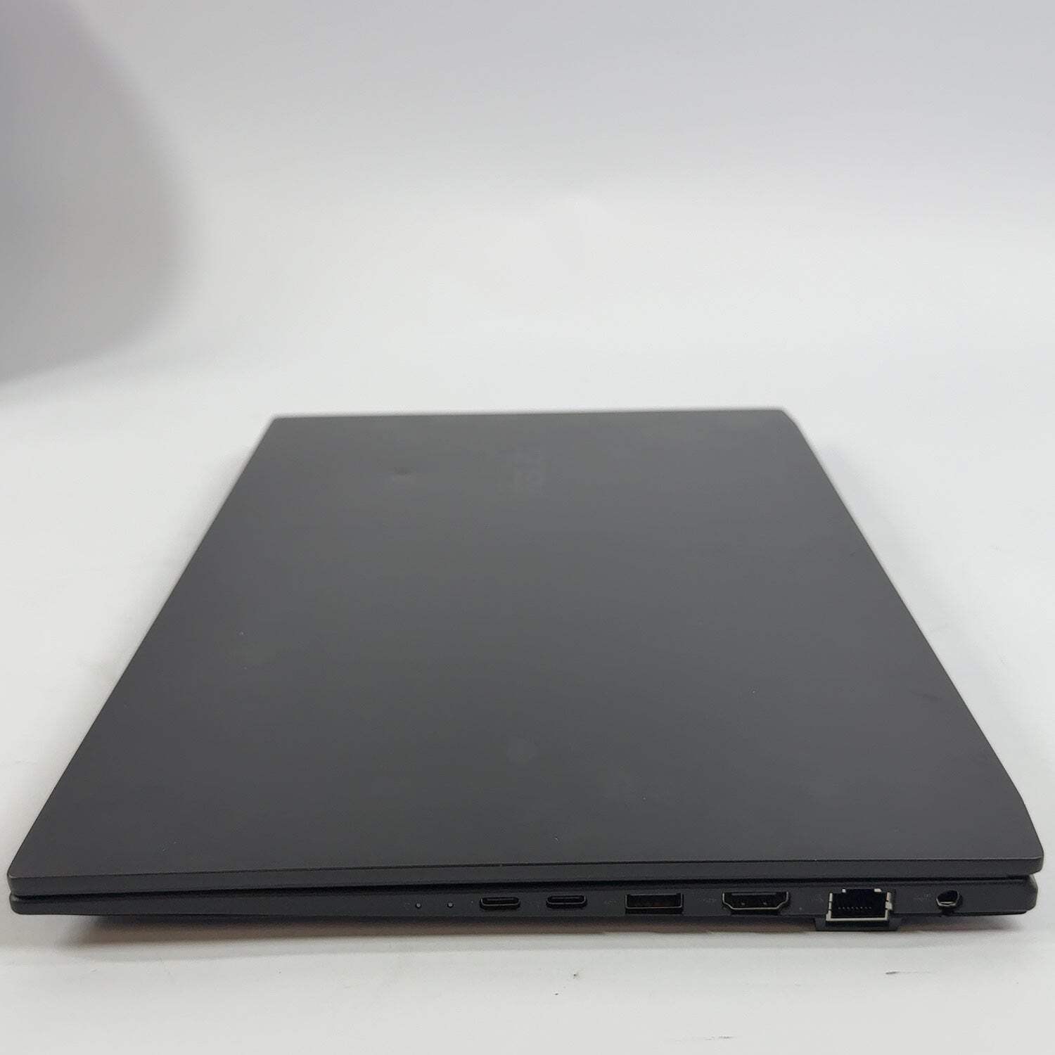 Asus Creator Laptop Q OLED 15.3″ i9-13900H 16GB RAM 1TB SSD GeForce RTX 3050
