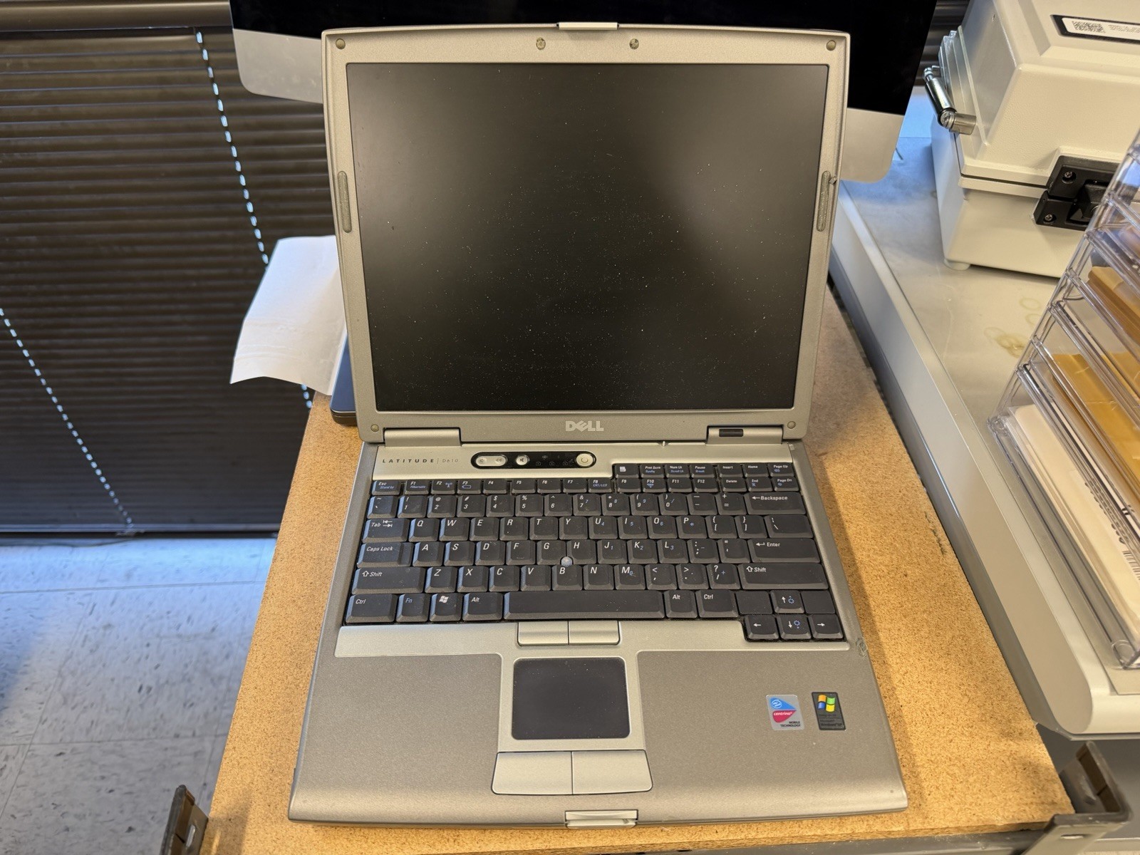 Dell Latitude D610 – Includes Charger And Dock, No HDD