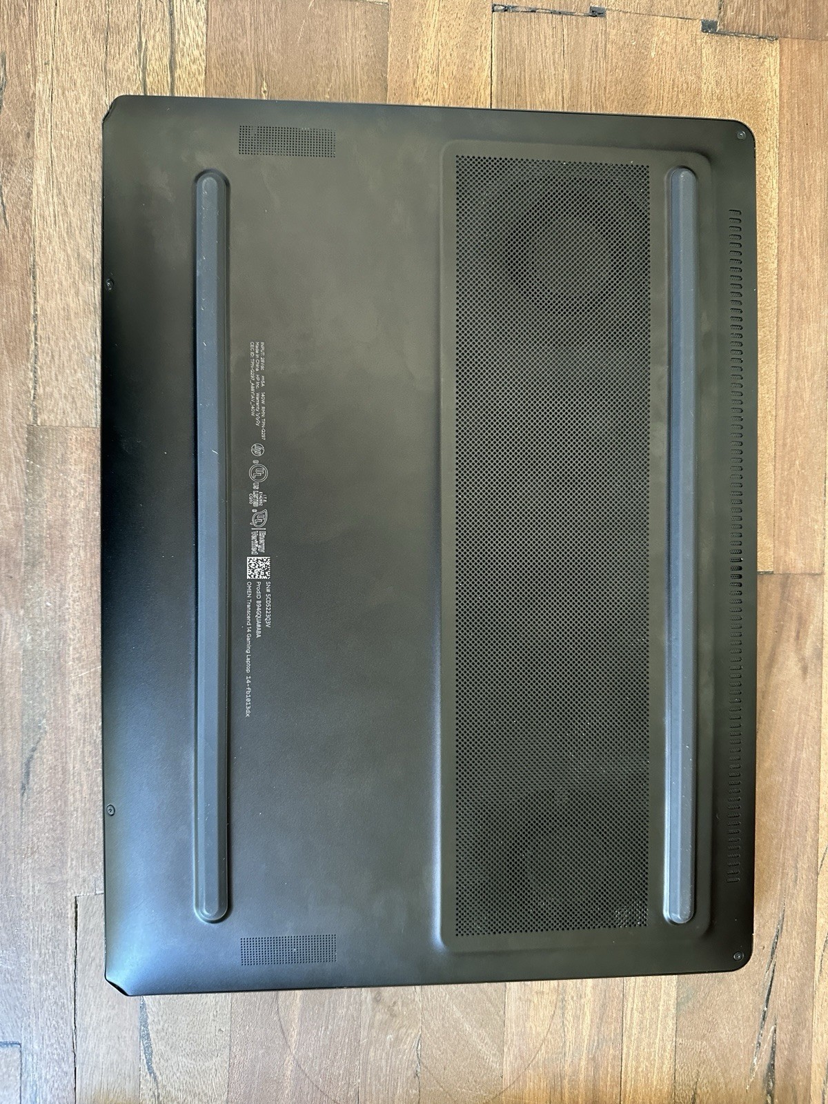 HP OMEN Transcend 14 Laptop, 14″ 3K OLED, Ultra 7 255H, 32GB, 1TB, RTX 5060 8GB
