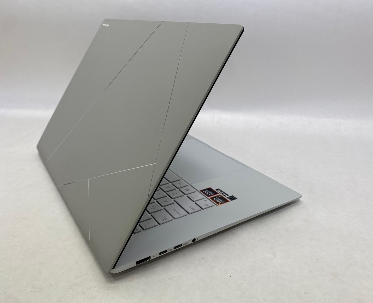 ASUS Zenbook S16 Laptop