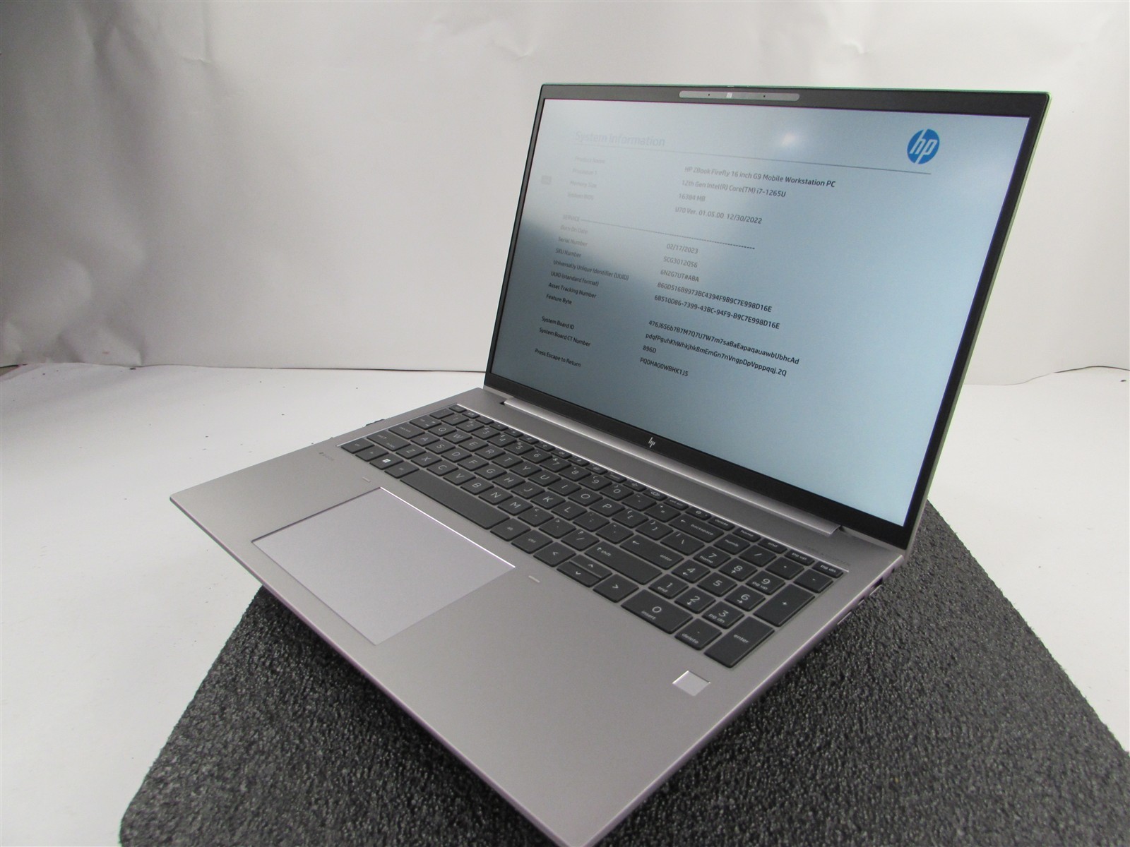 HP ZBOOK FIREFLY 16 (G9) 1920X1080 FHD I7-1265U 512GB SSD 16GB RAM NO O.S