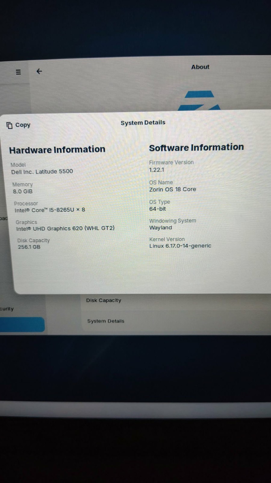 Dell Latitude 5500 | 15.6″ | i5-8265U (8 Threads) | 8GB | 256GB SSD | Zorin OS |