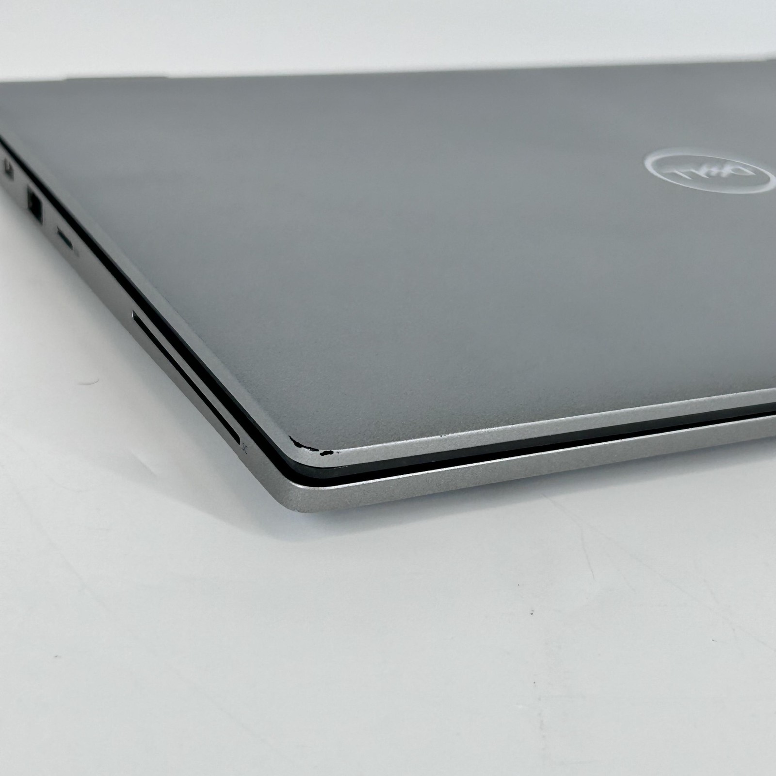 Dell Latitude 5320 13.3 Gray FHD i5-1145G7 2.60GHz 16GB 512GB SSD FRAME SPLIT