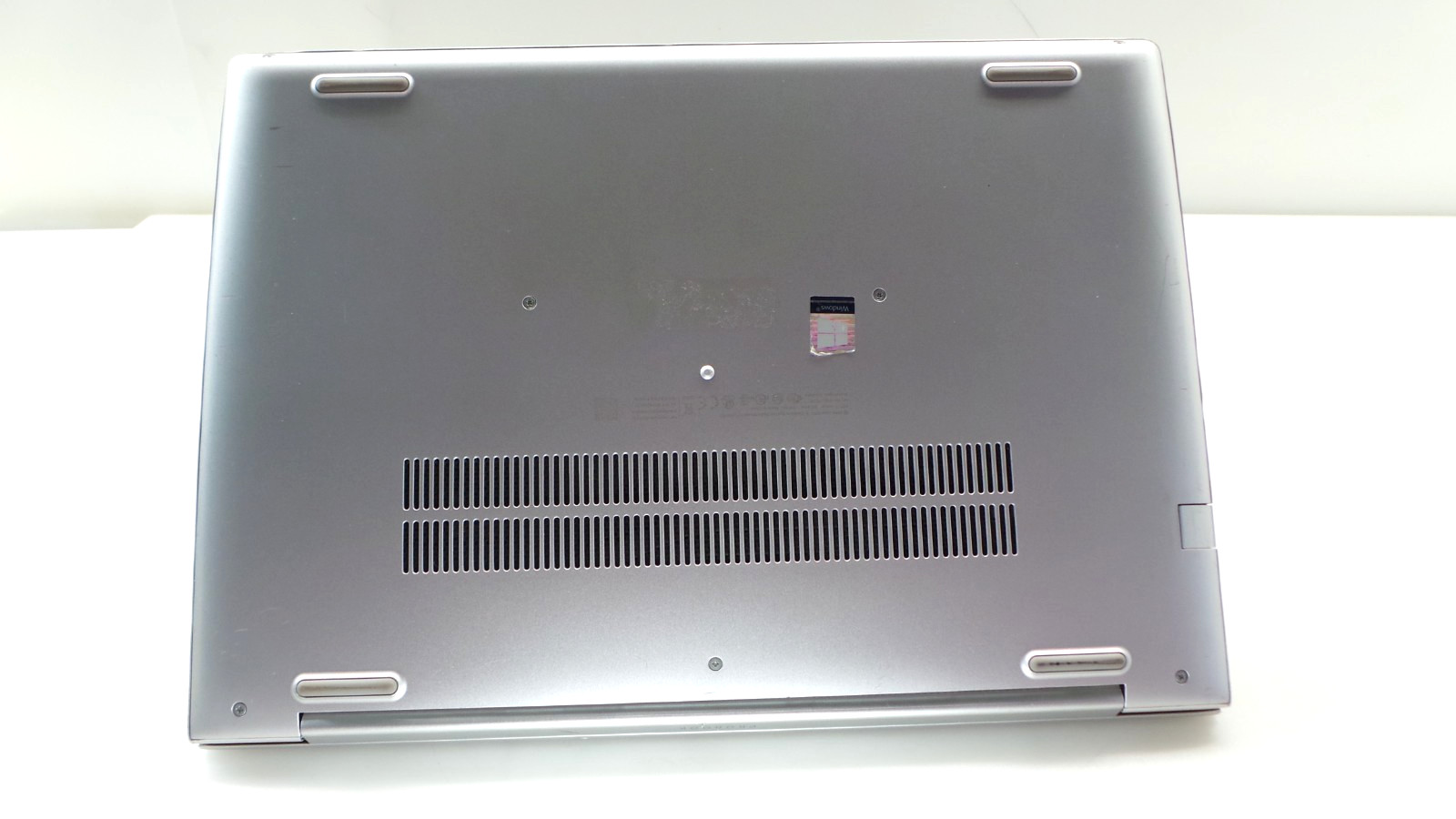 HP ProBook 455 G6 | 15.6″ | AMD Ryzen 5 2500U | 8GB RAM 256GB NVMe | WIN 11 PRO