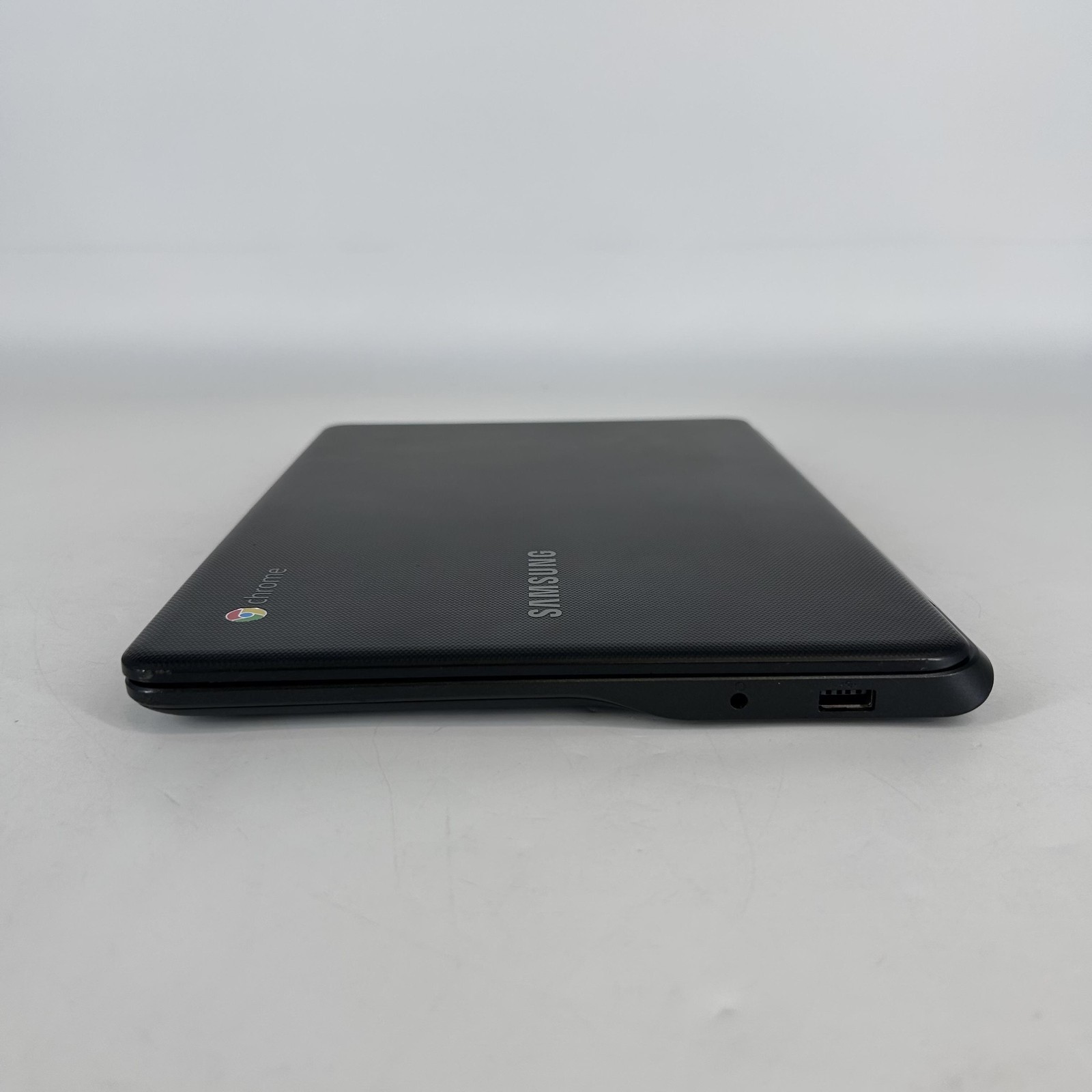 Samsung Chromebook 3 XE500C13 11.6 Black 1.6 GHz Celeron 4GB 16GB eMMC Good