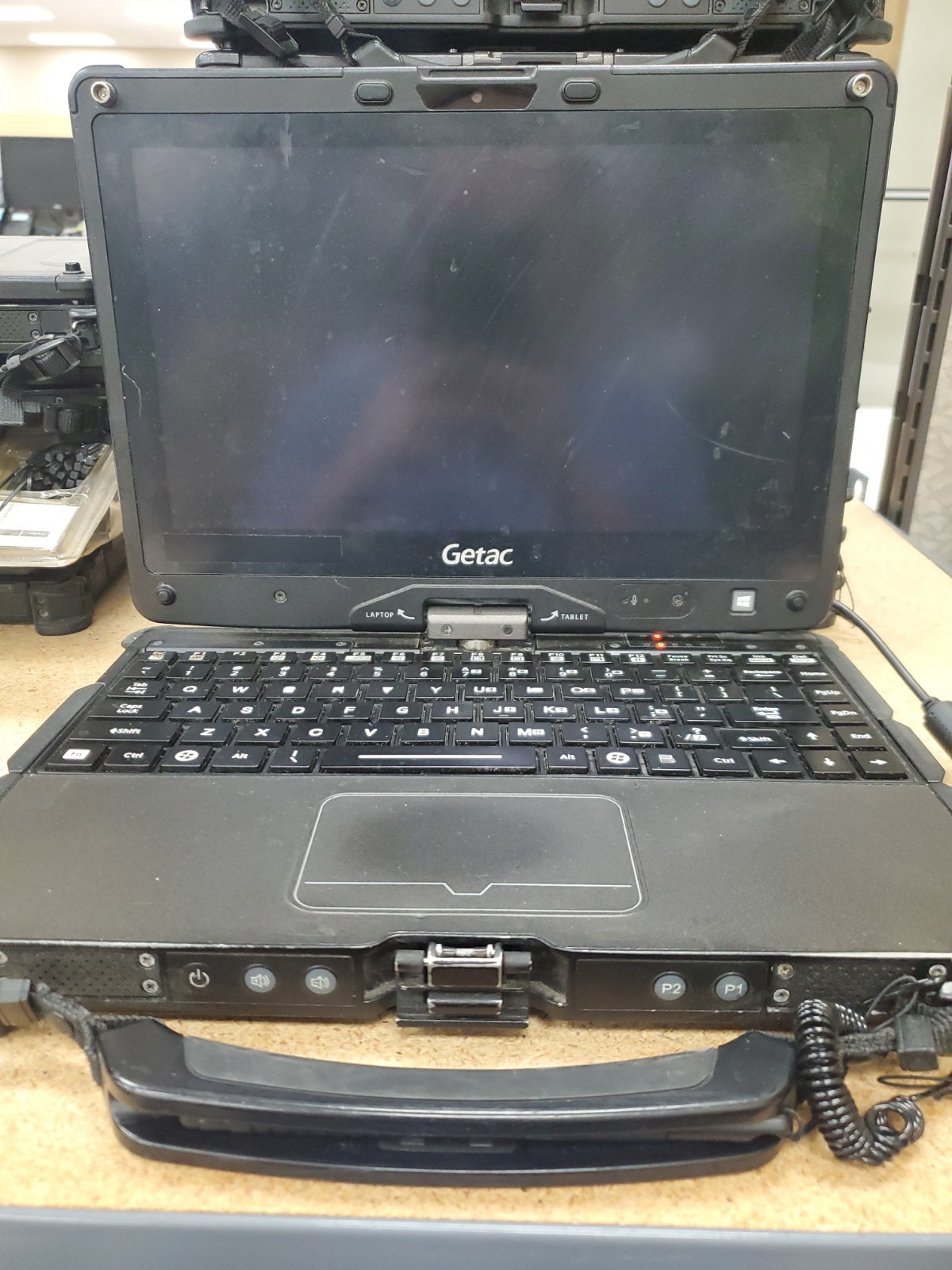 GETAC V110 Laptop Tablet Touch Screen i5-4300U 1.90GHz 8gB No HDD 9510hrs