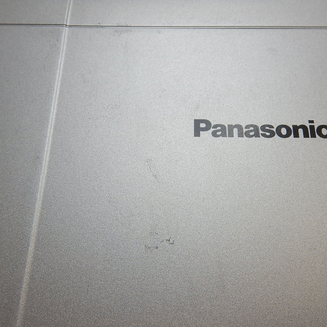 Panasonic Let’s Note QV9 Core i7-10810U 16GB RAM 512GB SSD WQXGA Japan