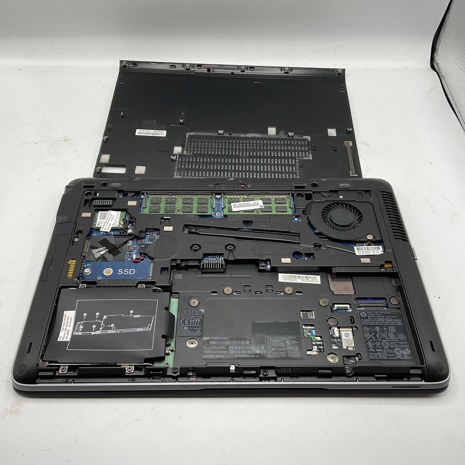 HP EliteBook 840 G2 14″ Laptop Intel Core i5-5300U 16GB Ram No HDD No OS No Bat