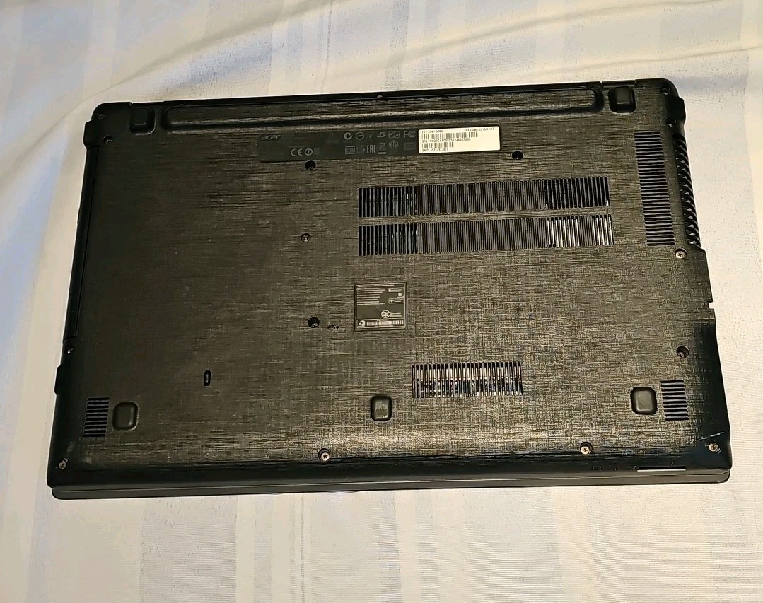 For parts or repair Acer Aspire E5-574 Laptop 15″ WON’T start