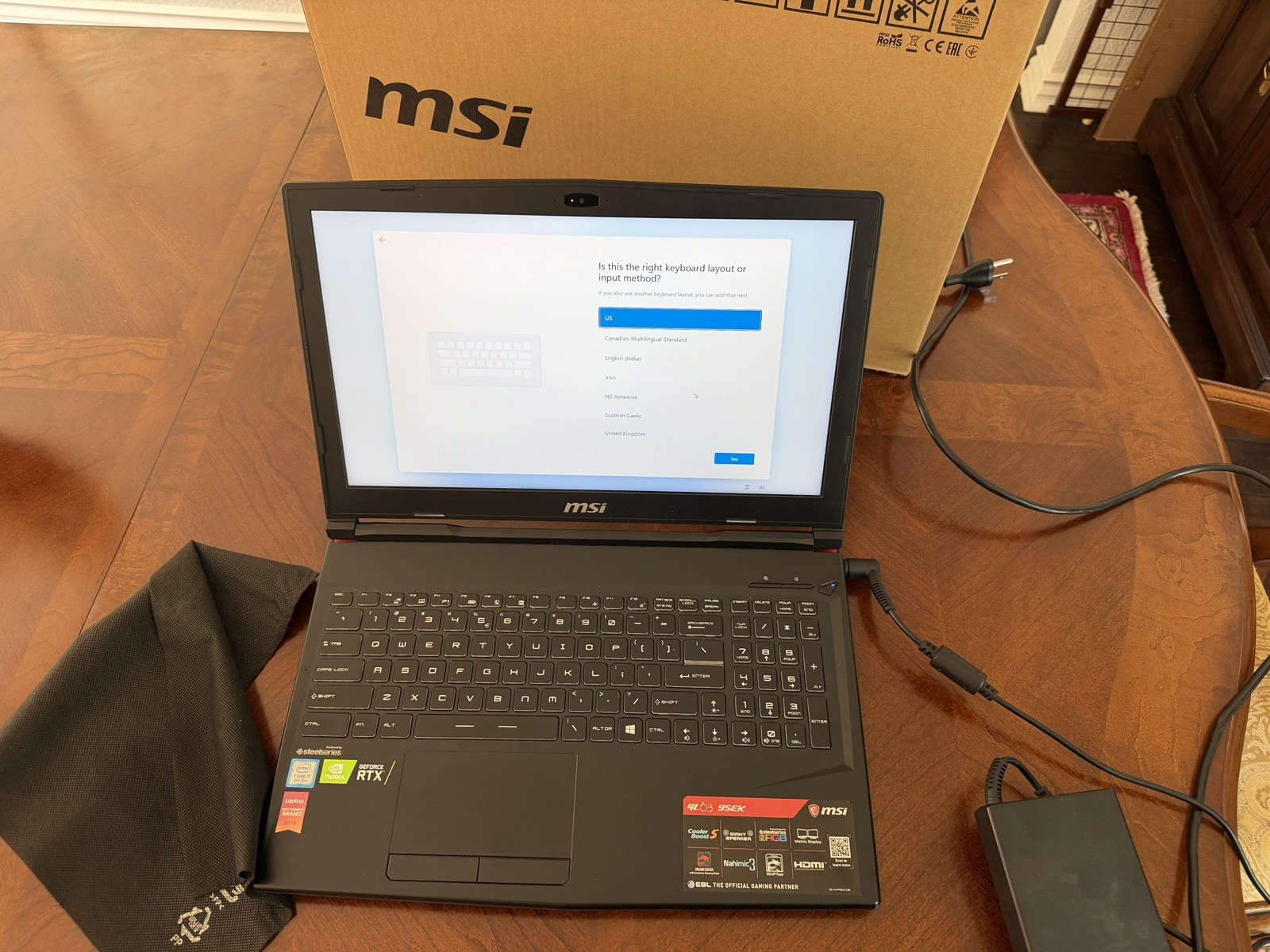 MSI GL63 9SEK-615 Laptop 15.6″ I7-9750H, 16GB RAM, RTX 2060, 512GB SSD