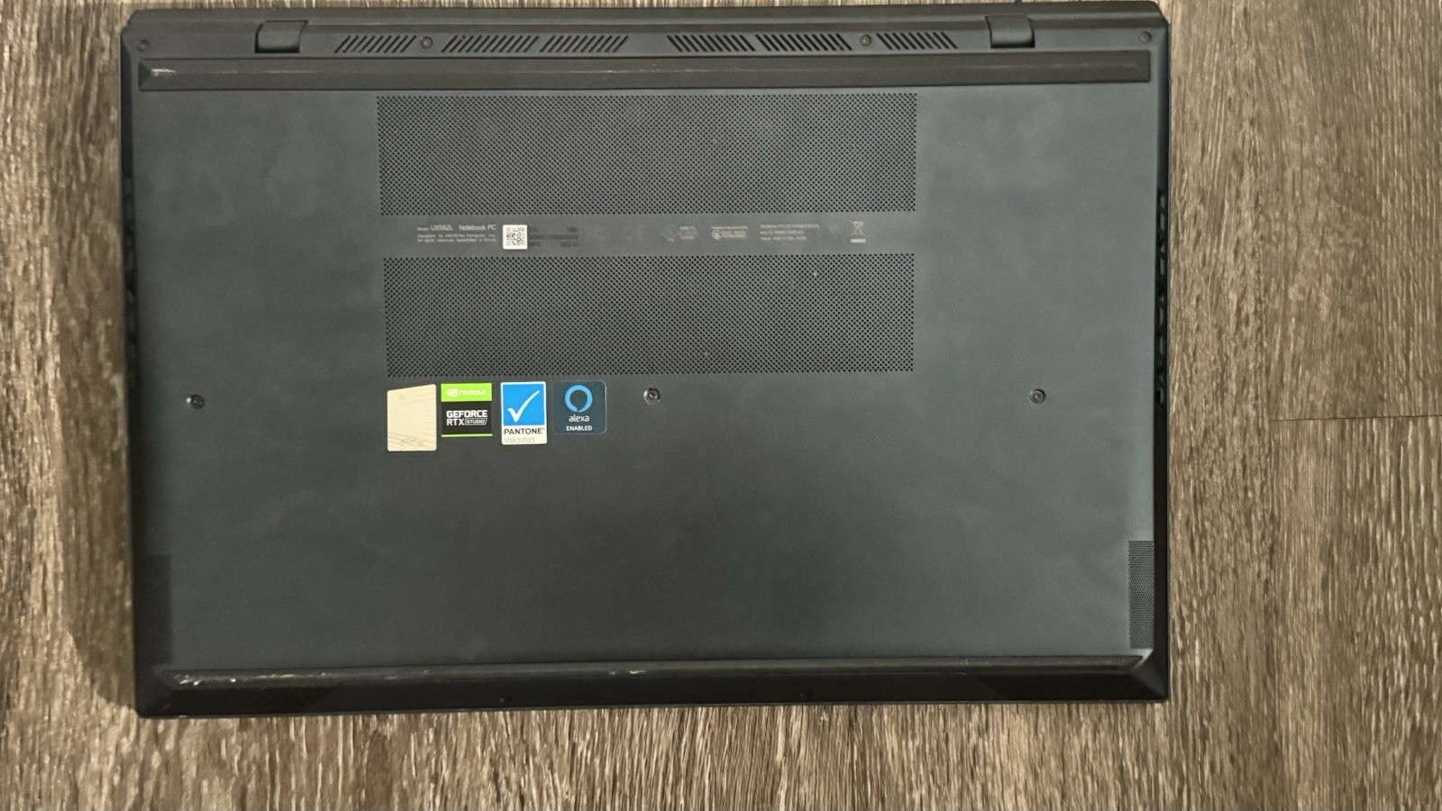 ASUS ZenBook Pro Duo 15 RTX 3070 Intel Core I7
