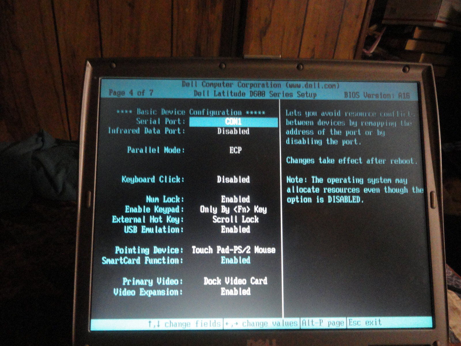 Dell Latitude D600 Celeron M 1.50GHz 80GB HDD 512 MB RAM Windows XP Pro SP3