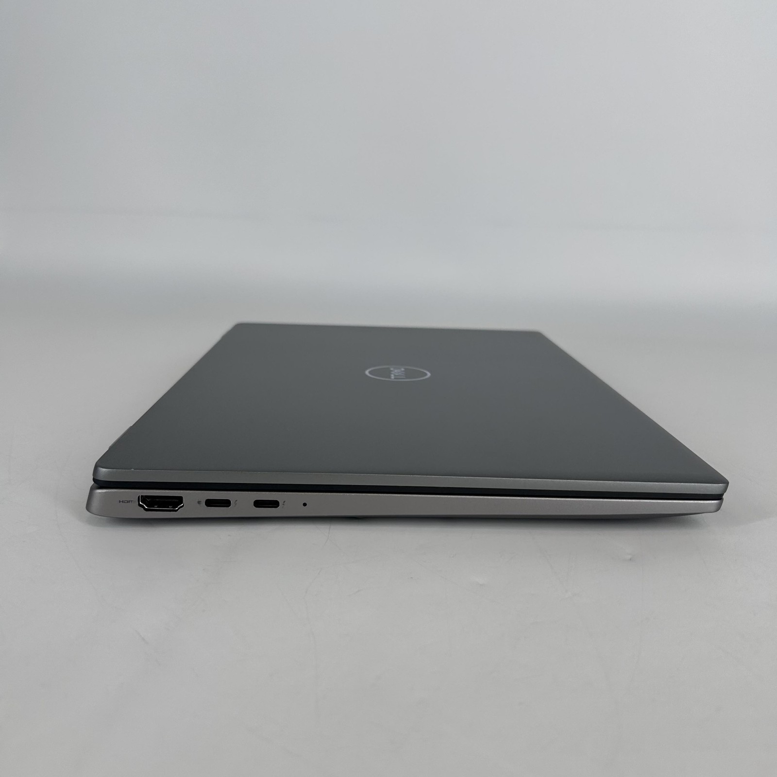 Dell Latitude 7450 14 Gray QHD+ TOUCH 3.8 GHz Ultra 7 165H 32GB 256GB SSD Good