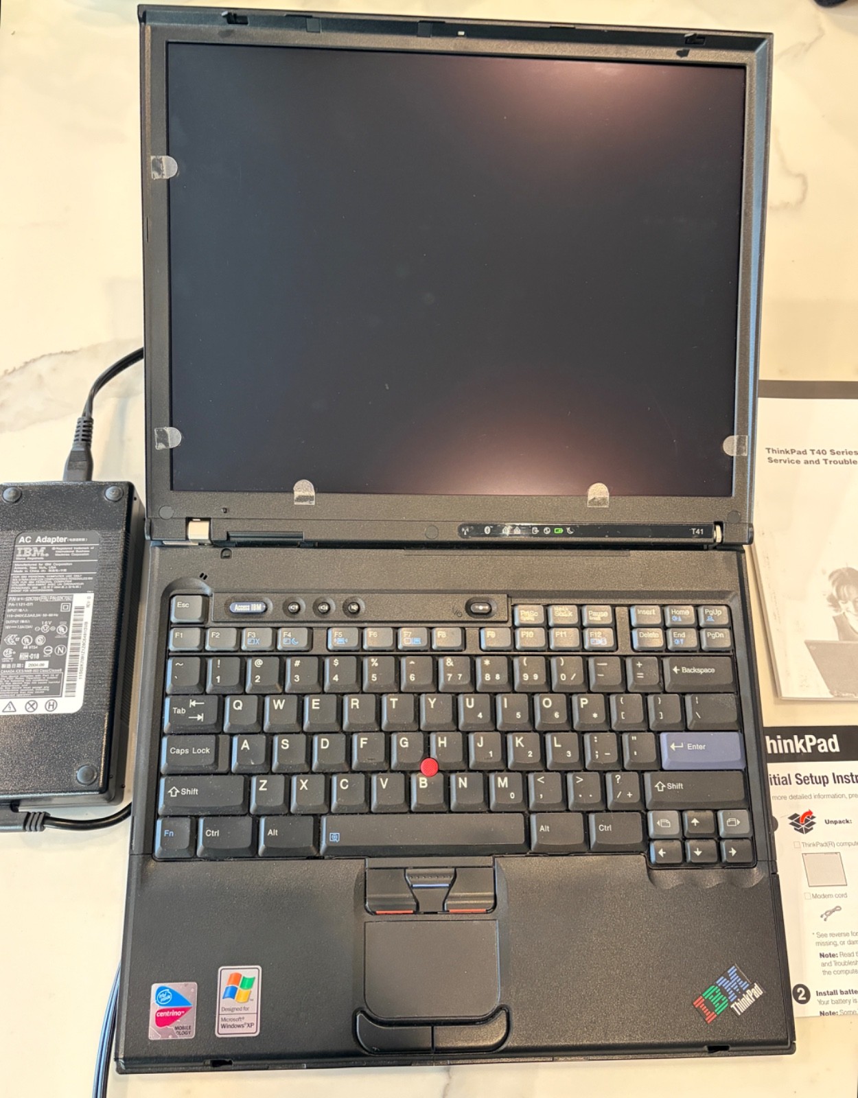 Vintage IBM Thinkpad T41 14” 1.5GB RAM 120GB SSD Win XP + Docking Station