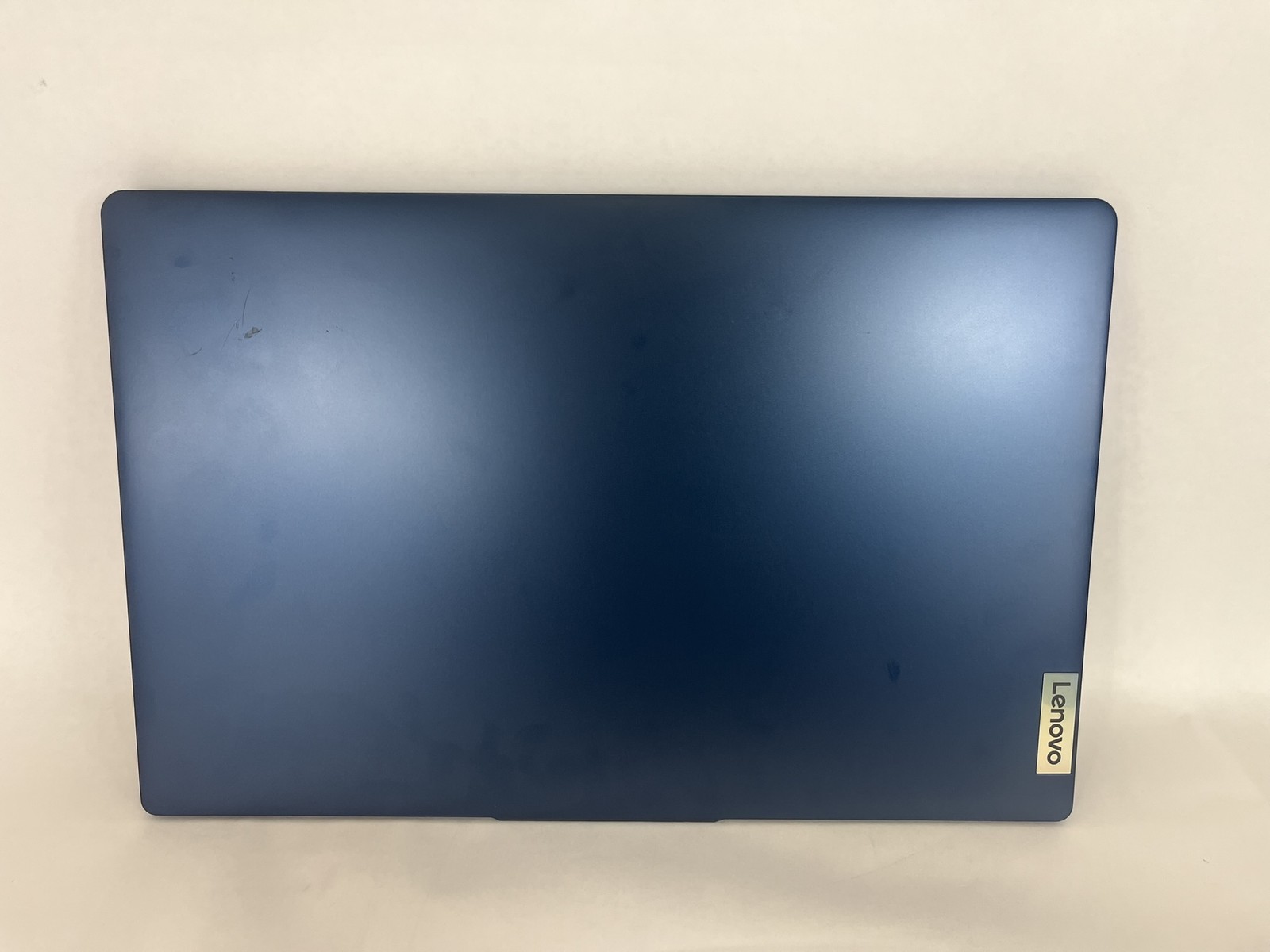 Ideapad Slim 3 15ABR8 15.6in FHD AMD Ryzen 7 7730U 2GHz 16GB RAM 512GB SSD
