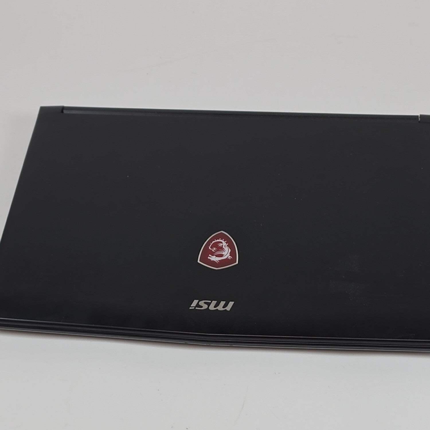 MSI GL62M GL62M 15.6″ i7-7700HQ 2.8GHz 8GB RAM 128GB SSD