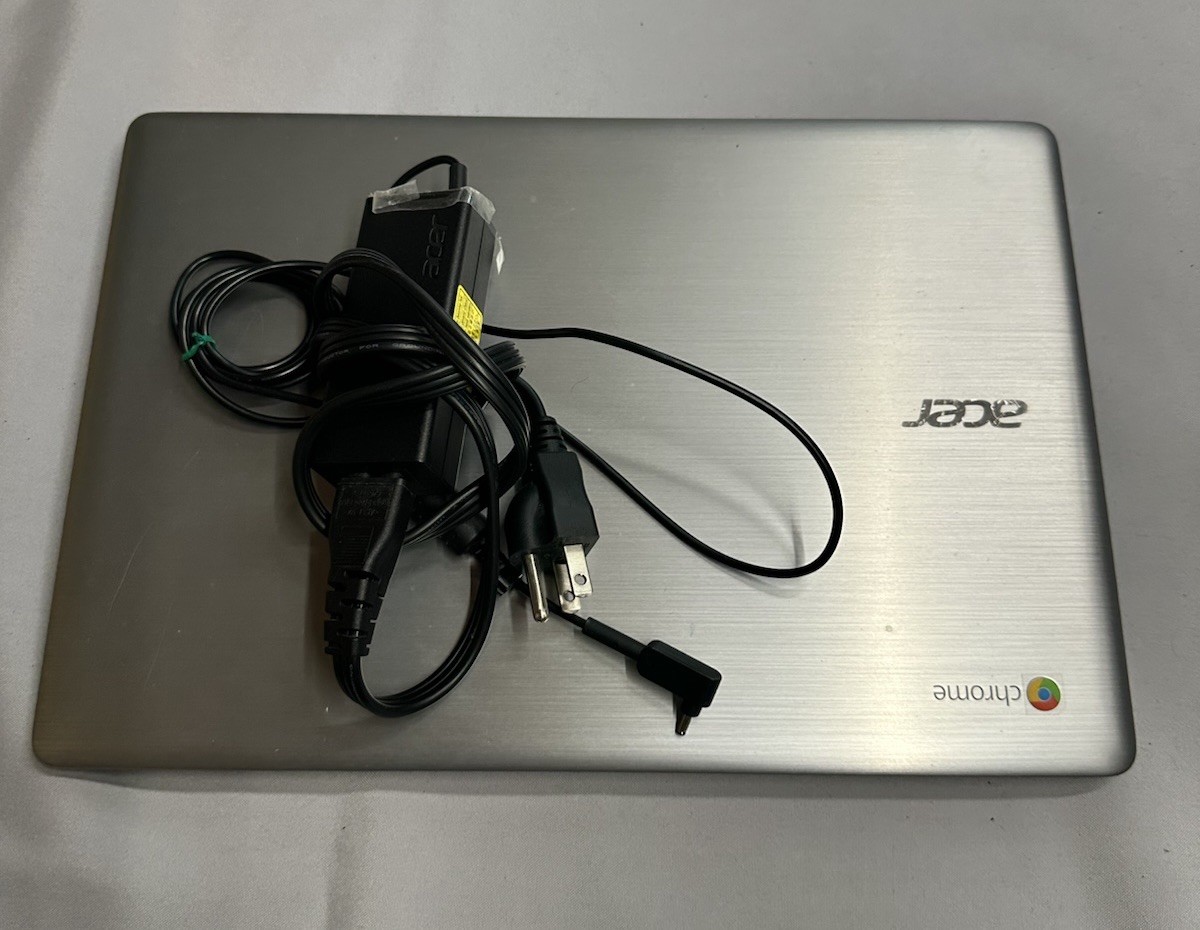 Acer Chromebook 14 CB3-431-C7VZ 14″ Intel Celeron 4GB RAM 32GB eMMC ChromeOS