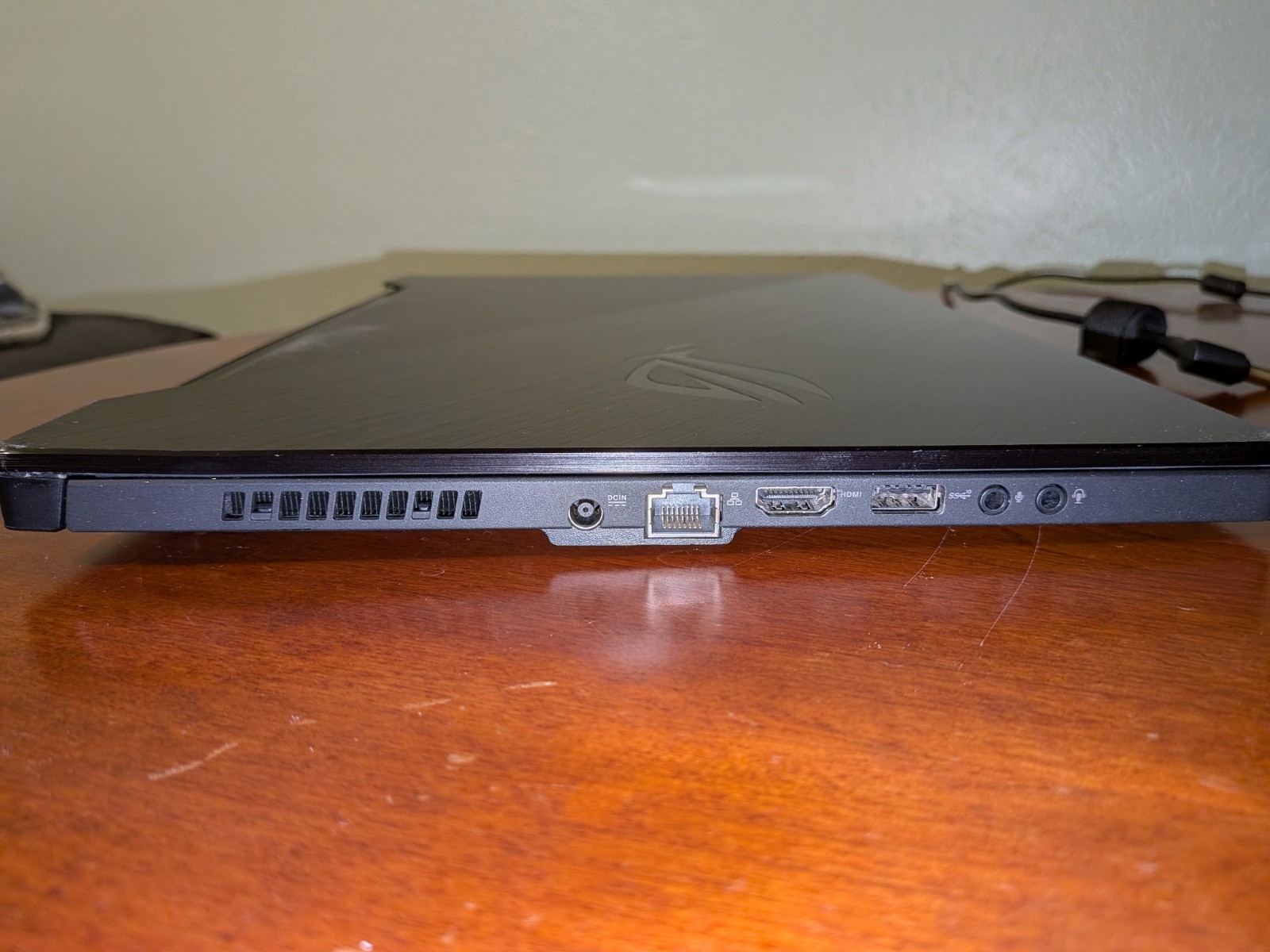 Black ROG Zephyrus M15 GU502 Intel Core i7 9th Gen, 16GB RAM, 1TB SSD, RTX 2060