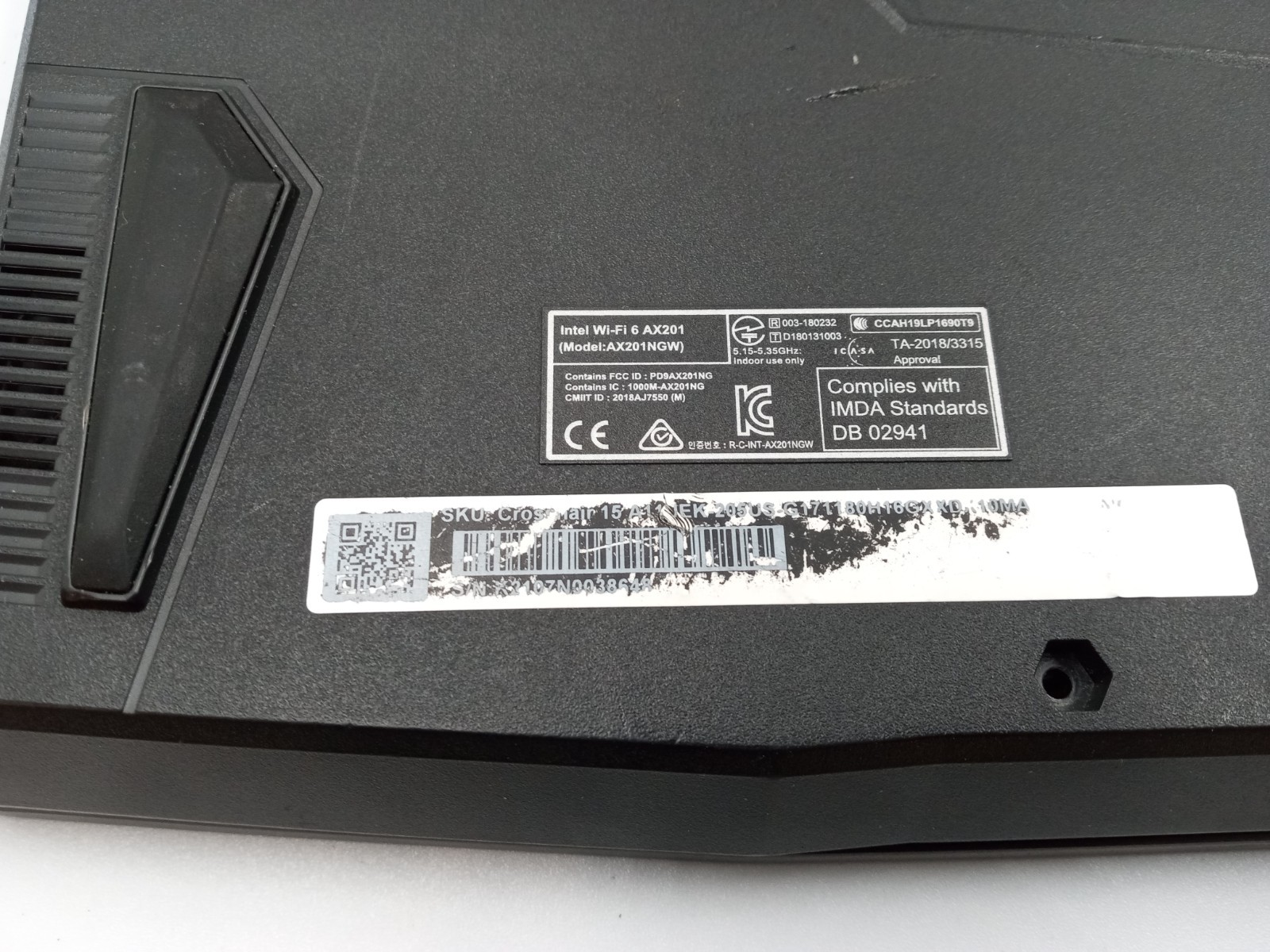 MSI Crosshair 15 A11UEK-205 Intel i7-11800H Nvidia RTX 3060 – FOR PARTS – READ!