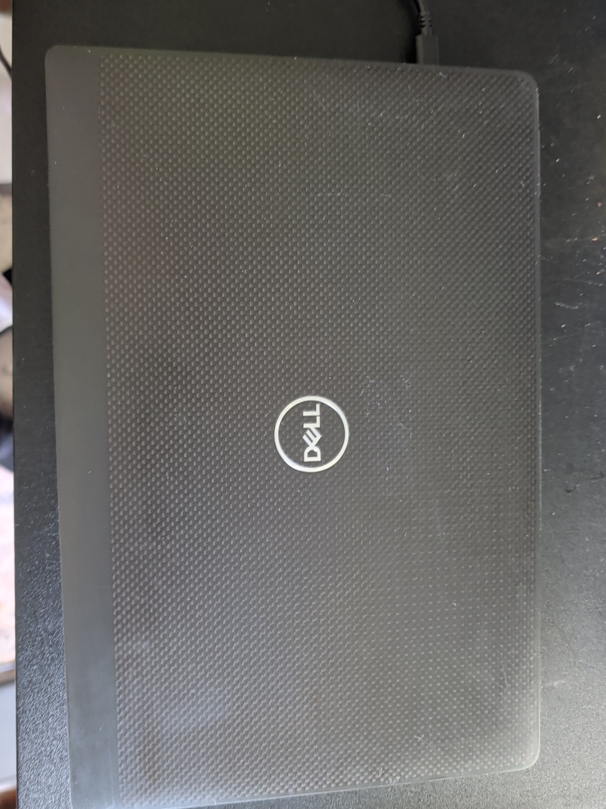 DELL LATITUDE 7310 – INTEL i5-10210U 8GB RAM – read Description
