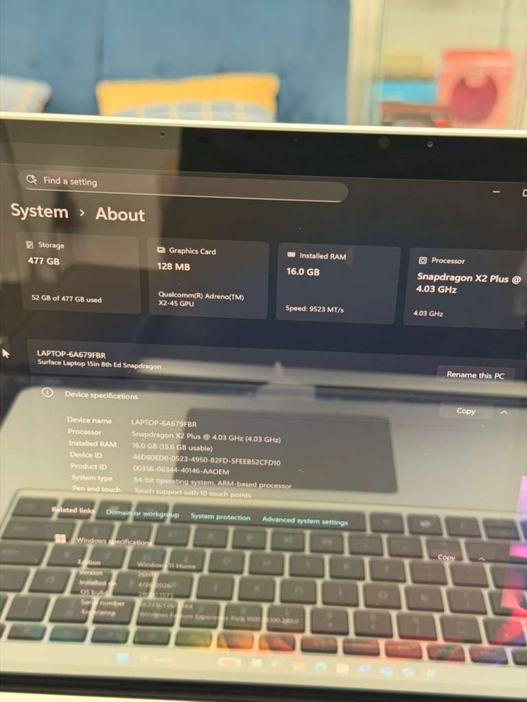 Microsoft Surface Laptop 15″ 8th Edition Snapdragon X2 Plus 16GB 512GB Platinum