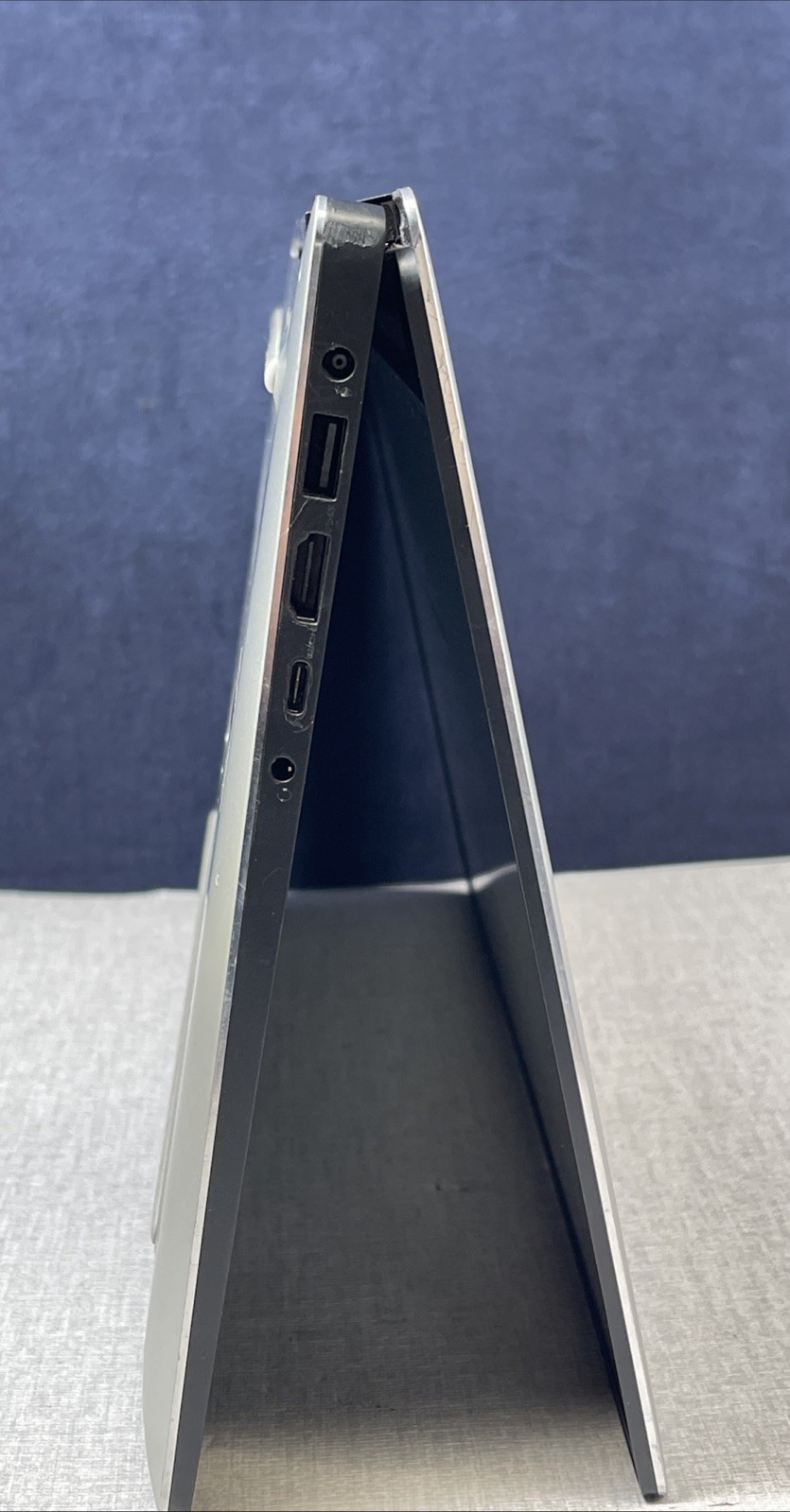 Dell Precision 5540 Core i7-9850H 2.60GHz 32GB RAM 512GB SSD NO OS