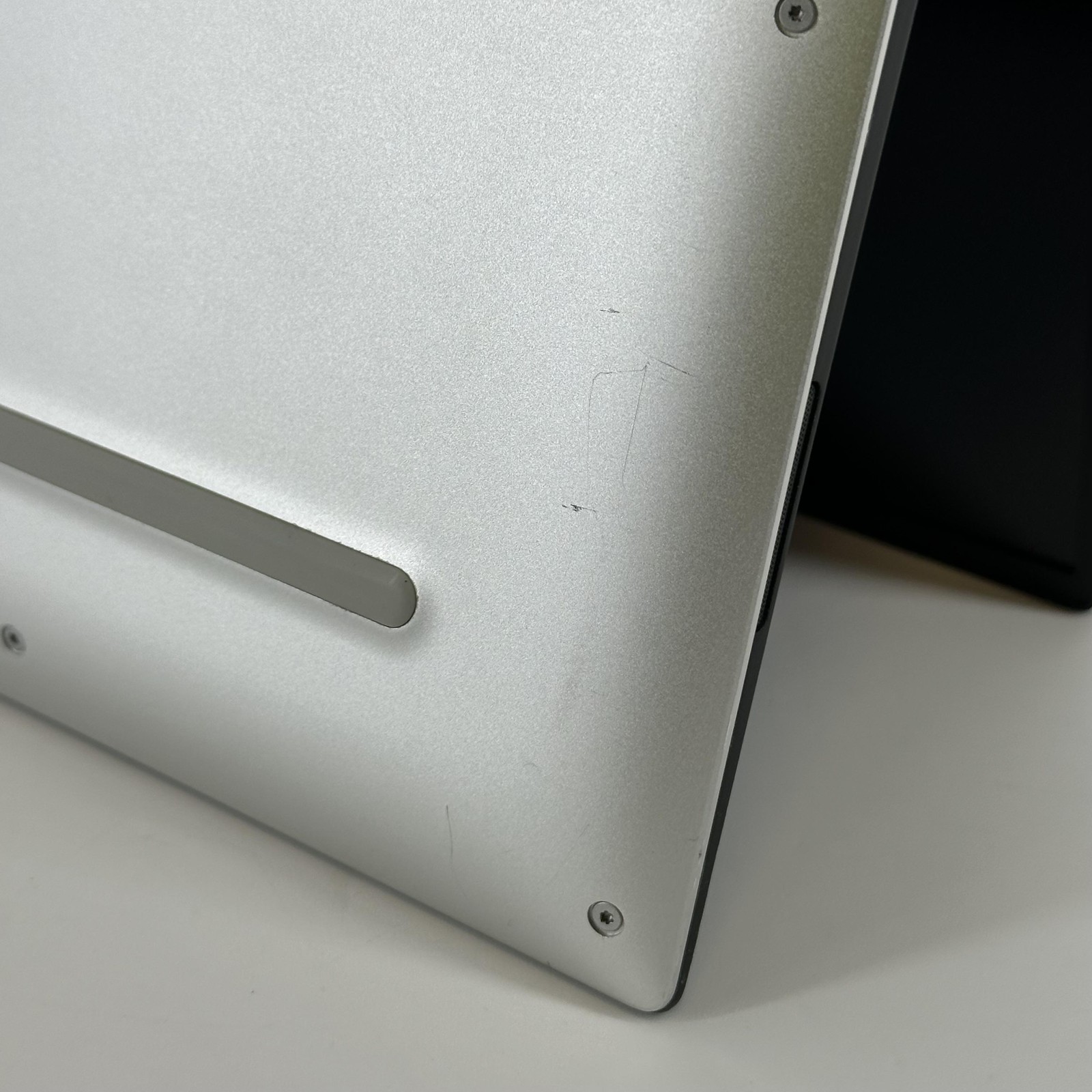 Dell XPS 13 9305 Silver FHD i7-1165G7 2.80GHz 16GB 512GB SSD MINOR FRAME GAP