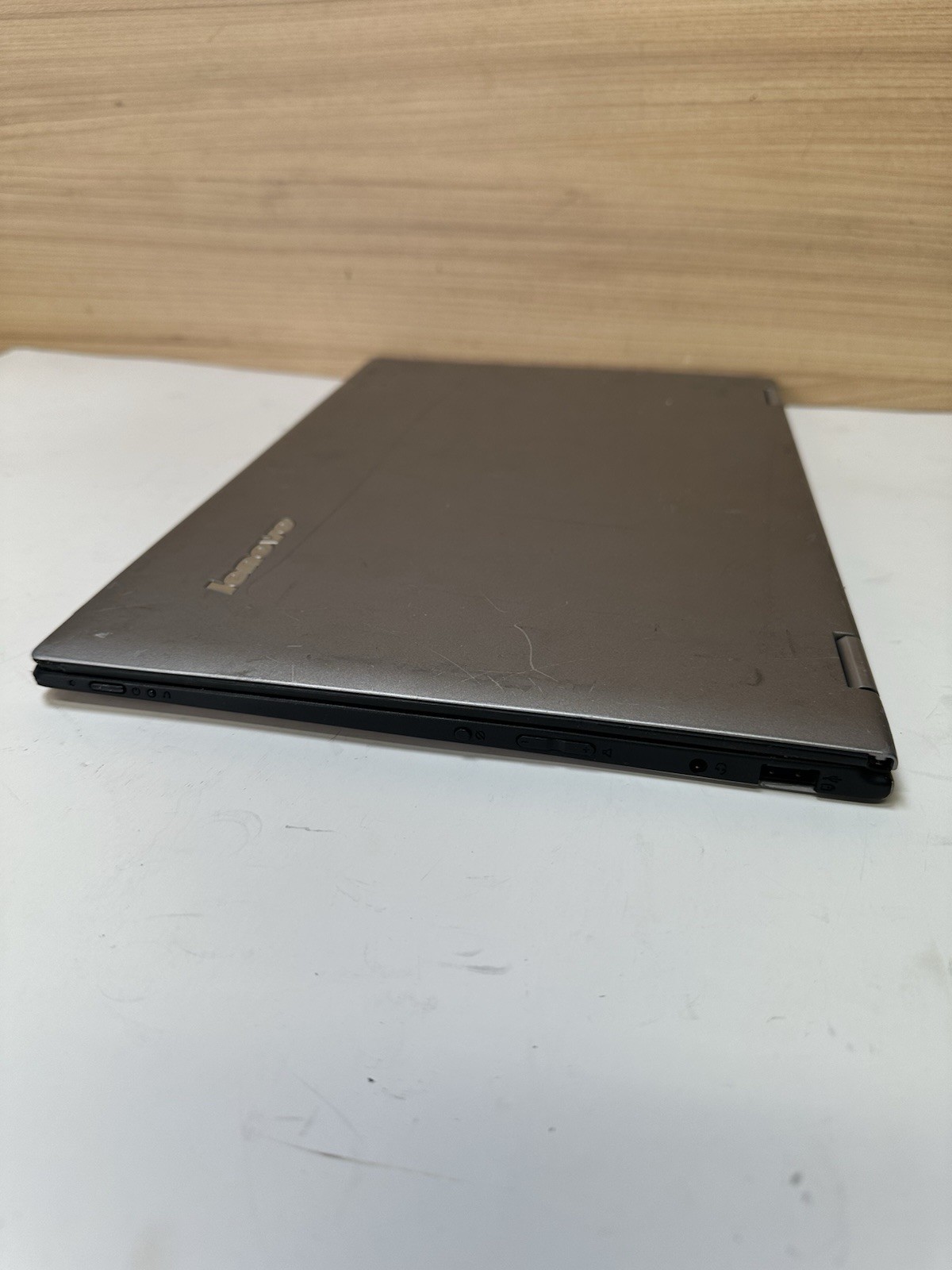 Lenovo Yoga 2 Pro i7-4510u 2GHz, 8GB RAM, 256GB mSATA SSD(for Parts Or Repair)