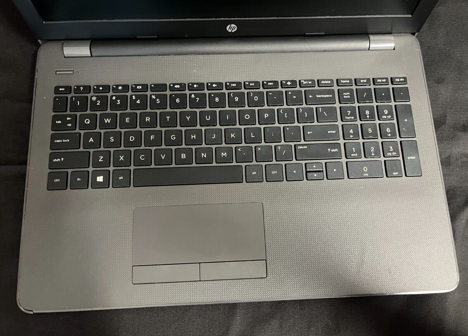 HP 255 G6 | 237 GB SSD | AMD A6-9220 | 8GB DDR4 RAM | USED