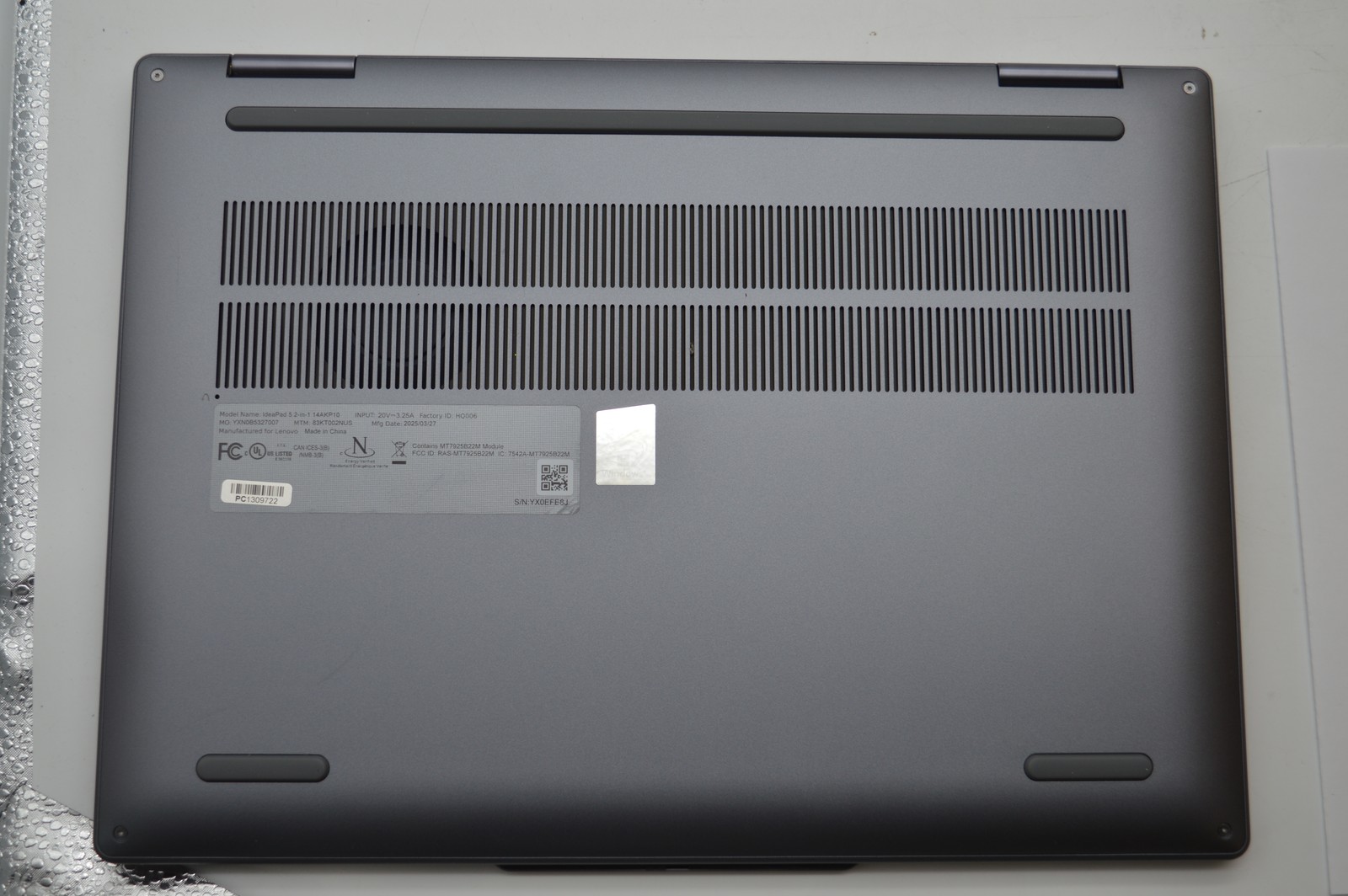 Lenovo IdeaPad 5 14AKP10 14″ AMD Ryzen AI 5 340 16GB 256GB SSD PC1309722