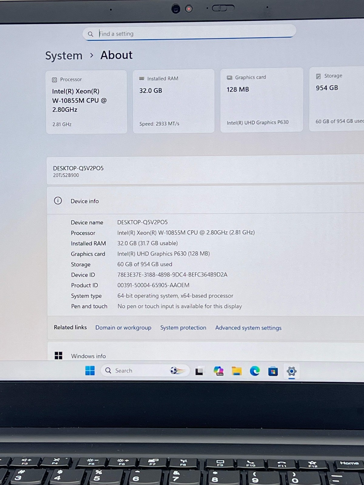 Lenovo ThinkPad P1 Gen 3 16″ Intel UHD Graphics P630 32GB RAM 1TB Black Laptop