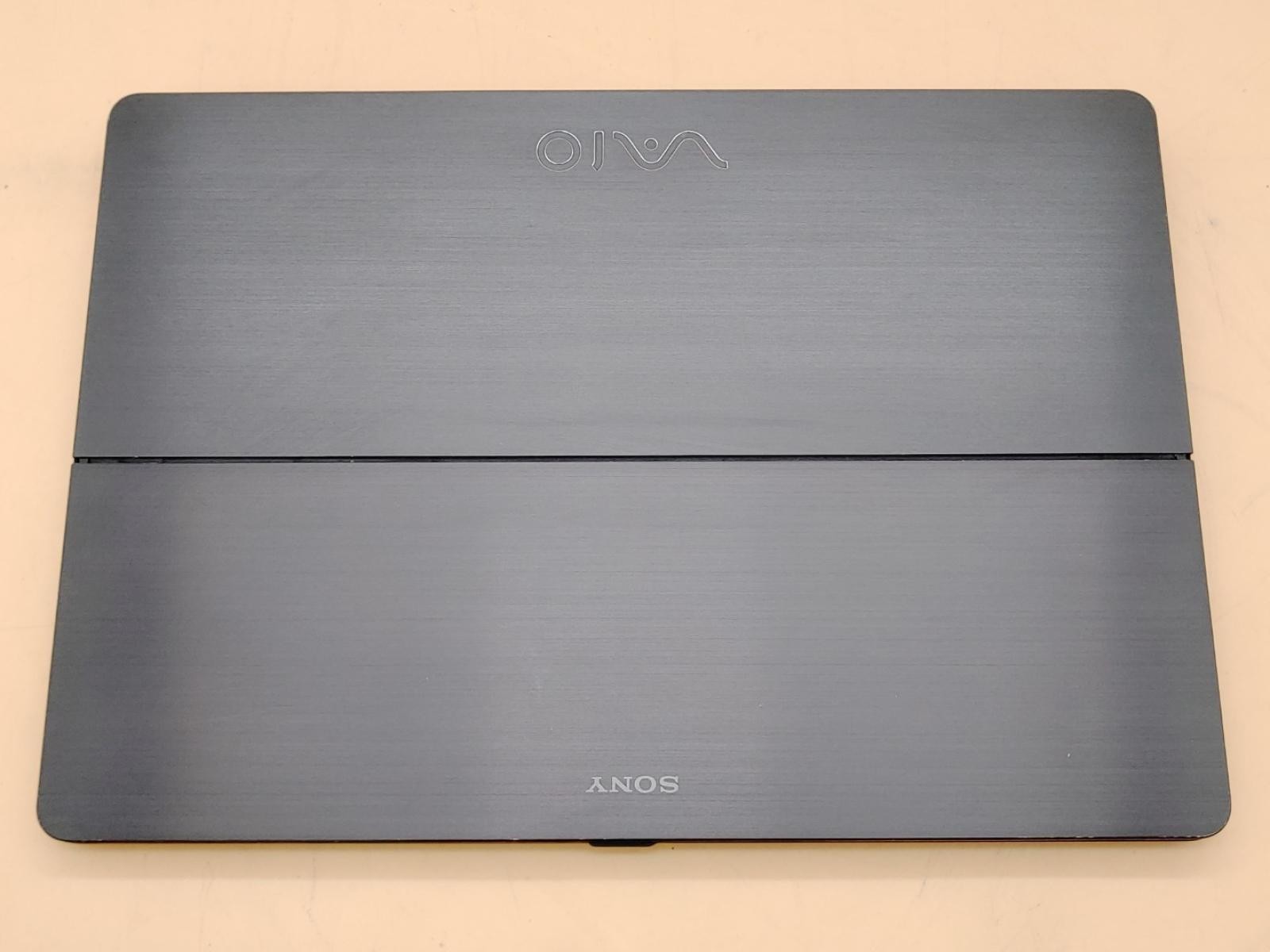 Sony VAIO Flip 14 SVF14N13CXB Intel i5-4200U 8GB 500GB SSD Win10Home **READ**