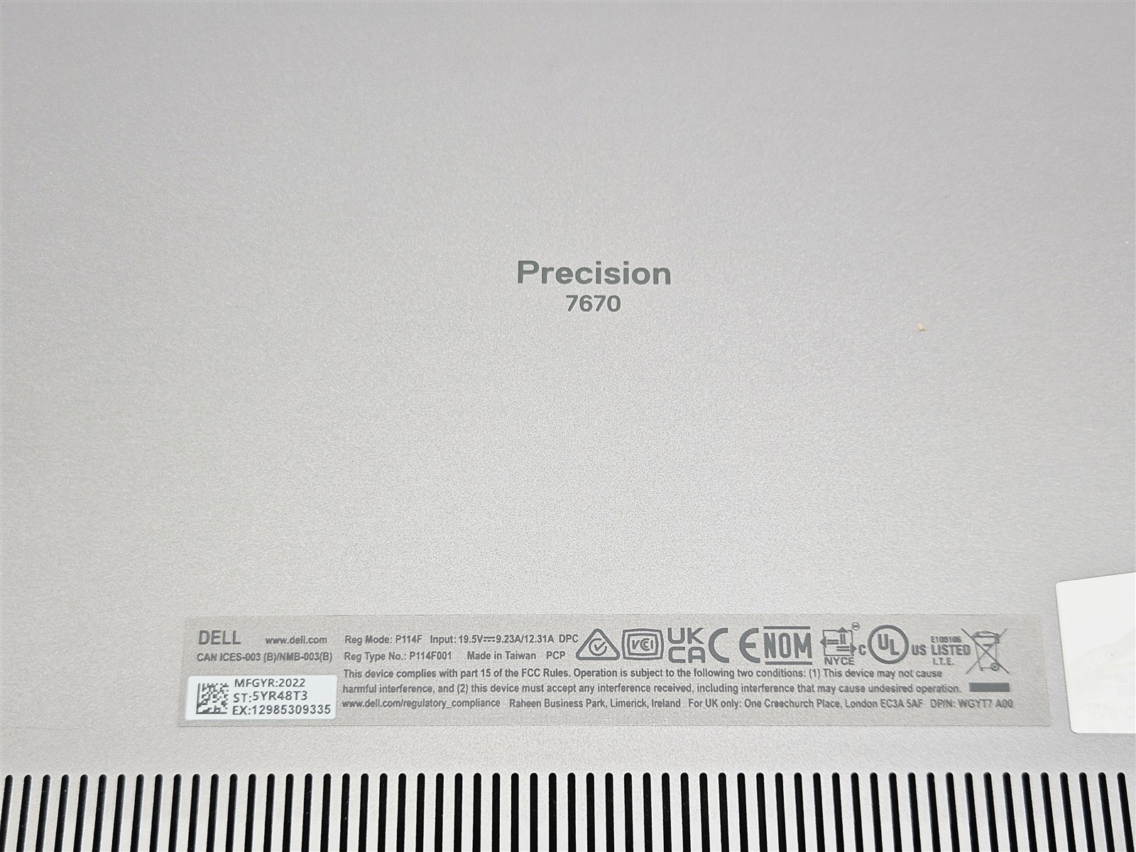 Dell Precision 7670 i7-12850HX 64GB 1TB NVMe 16″ FHD+ RTX A1000 4GB