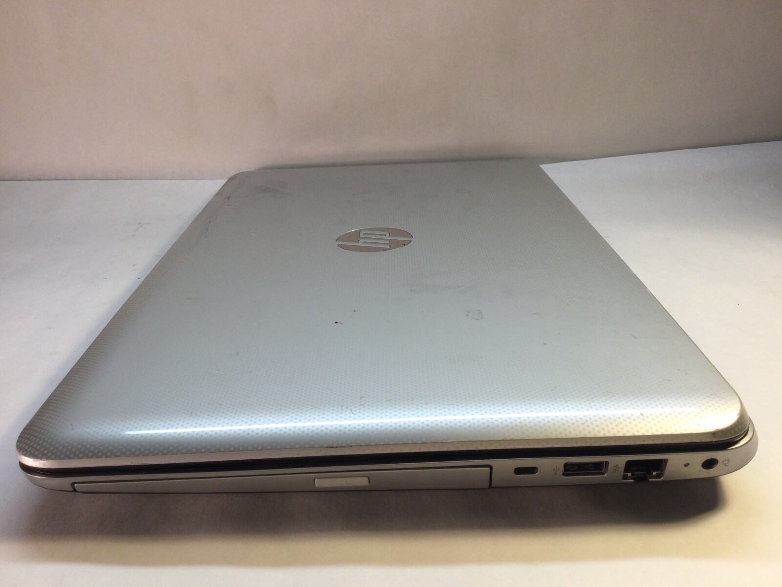 HP Pavilion 15-E028US 15″ Laptop AMD A6-530M APU Radeon- BOOTS TO BIOS-MZ