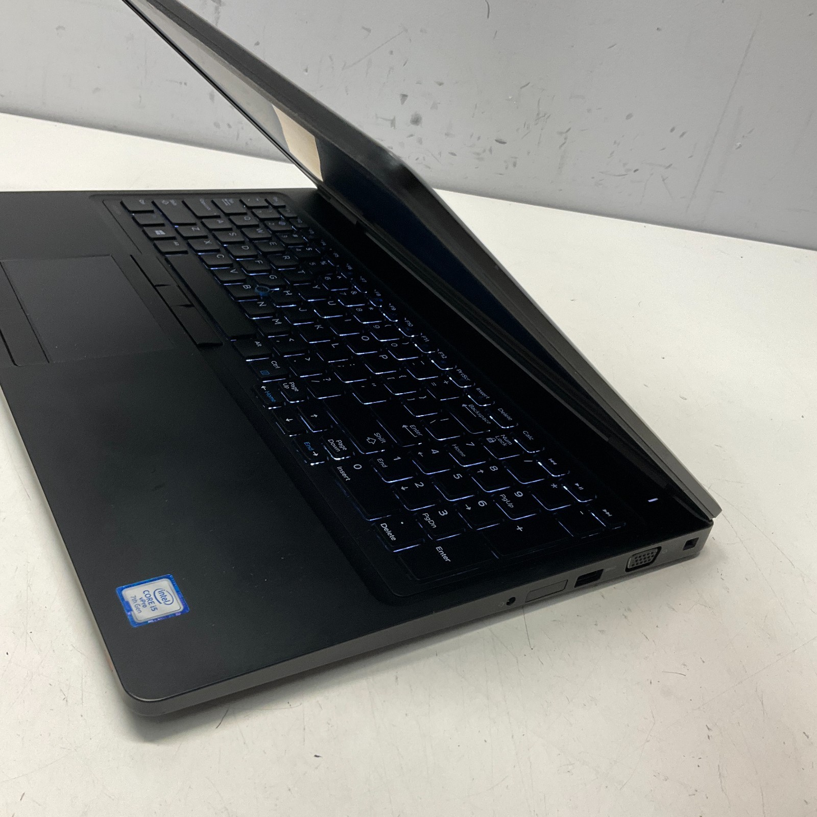 Dell Latitude 5580 | Intel i5-7300U | 8GB DDR4 128GB SSD Windows 10 Pro Laptop