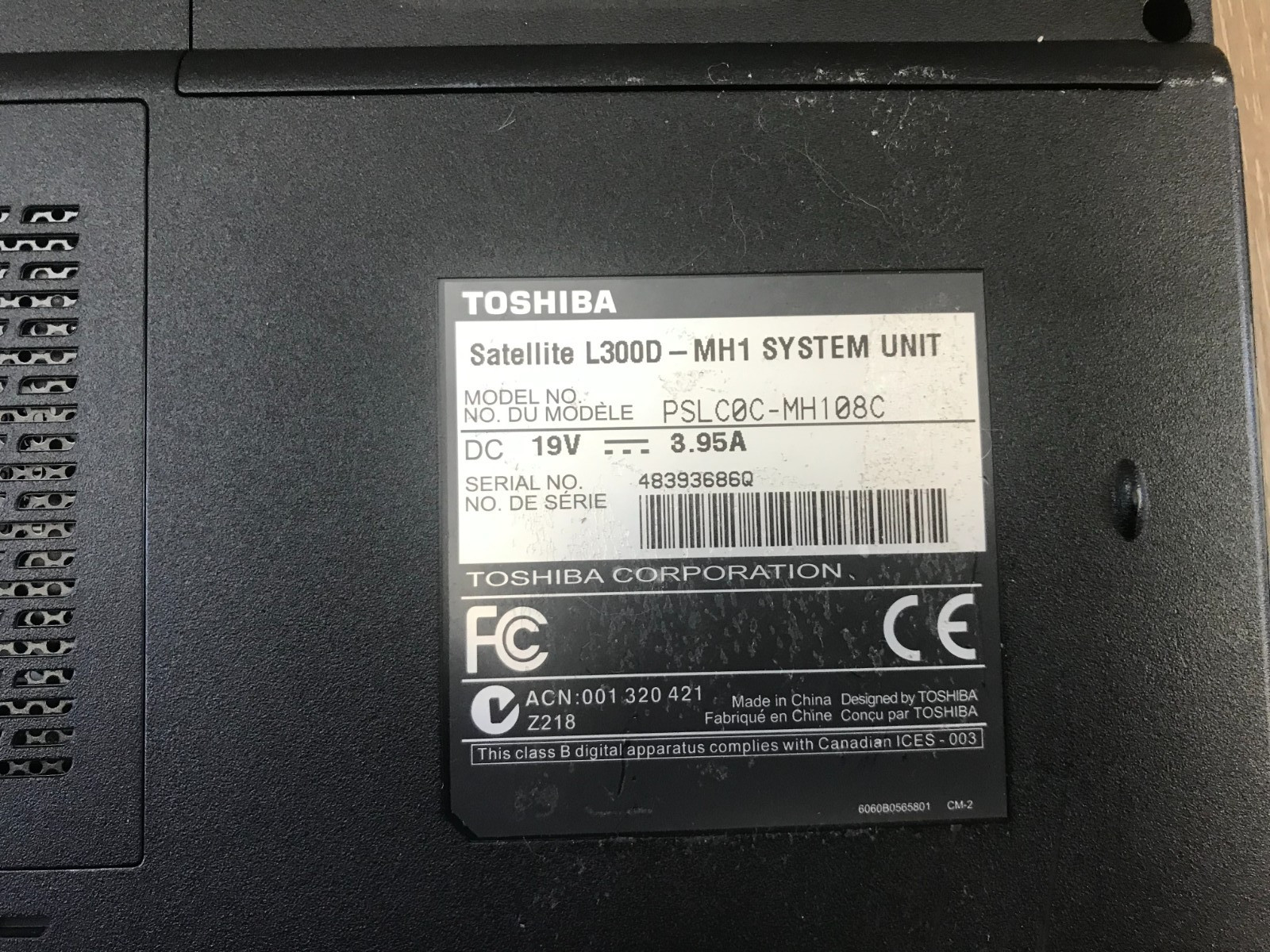 Toshiba Satellite L300D AMD Athlon 64×2 Dual-Core TK-57 1.90GHz 4GB RAM 160GB