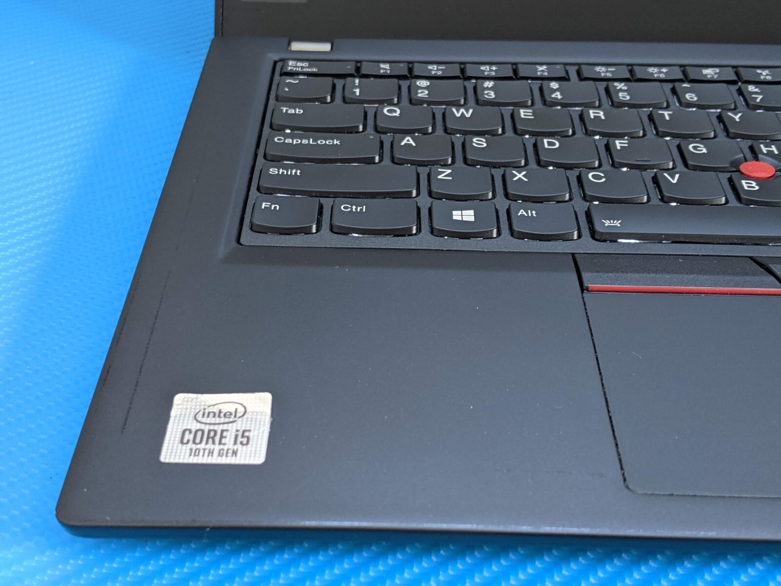 Lenovo ThinkPad X390 13.3″FHD i5-10210U 1.6GHz 8GB 256GB SSD Win 11 Pro +Charger