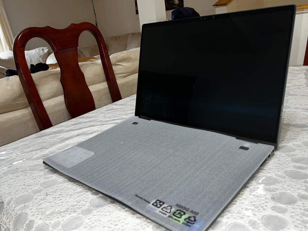 dell inspiron 16 2-in-1 laptop
