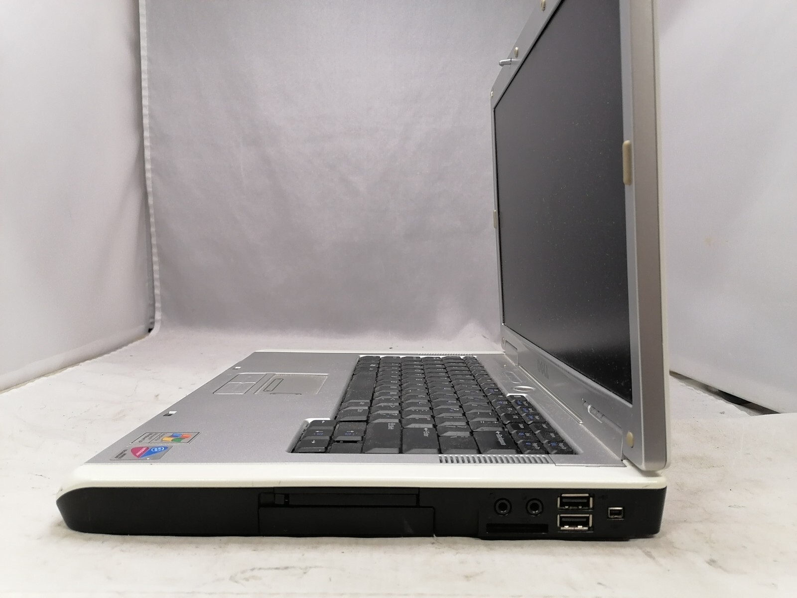 FOR PARTS 15.4″ Dell Inspiron 6000 (Intel Pentium M 730/1.5 GB RAM/NO HDD)