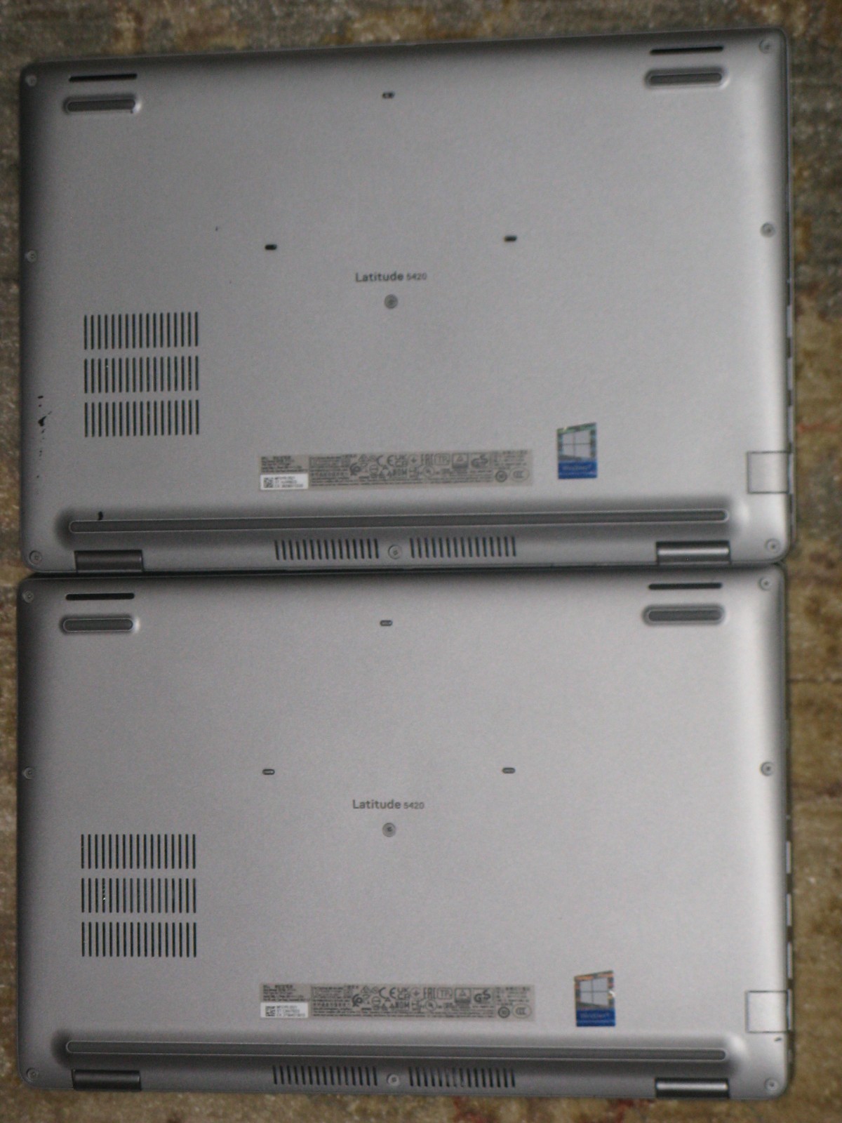 2x Lot Dell Latitude 5420 i5-1145G7 256GB 12GB FHD non-touch TB4 SC IR Cam vPro