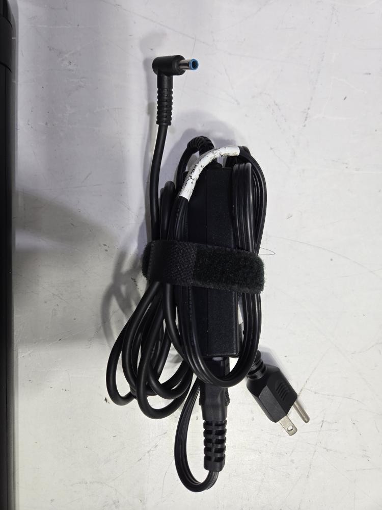HEWLETT PACKARD LAPTOP A6-5200 (P11033318)