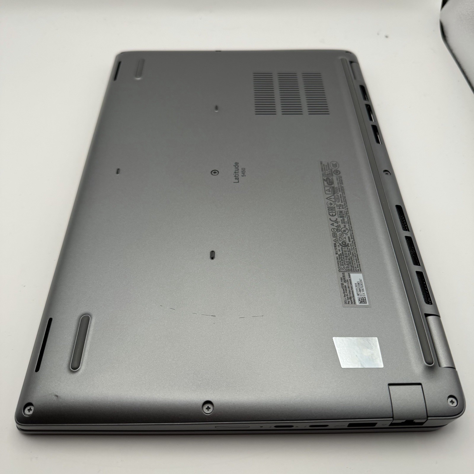 DELL LATITUDE 5450 14TH Gen Ultra 7 165U 14 FHD 16GB DDR4 512GB NVME Win11