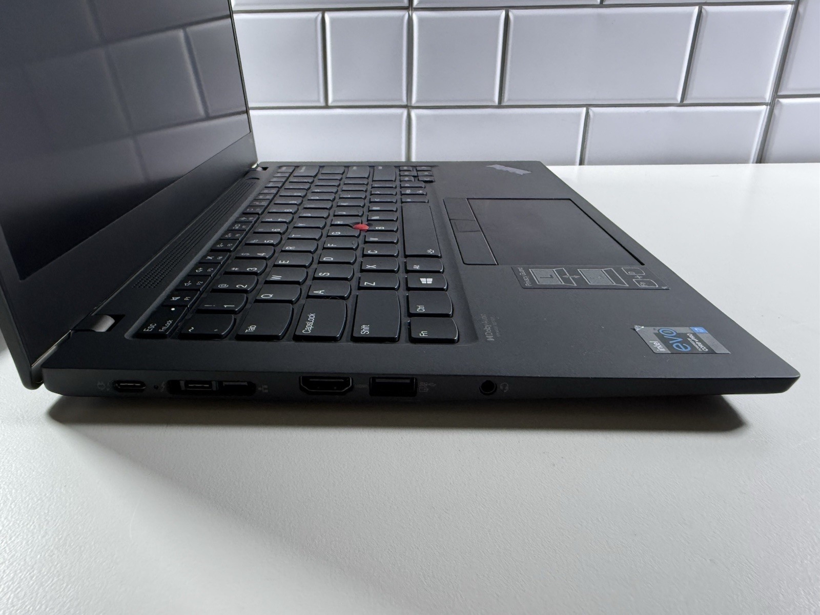 Lenovo ThinkPad T14s Gen 2 i7-1185G7 32GB 14″ FHD 1920×1080 512GB WWAN 4G Touch